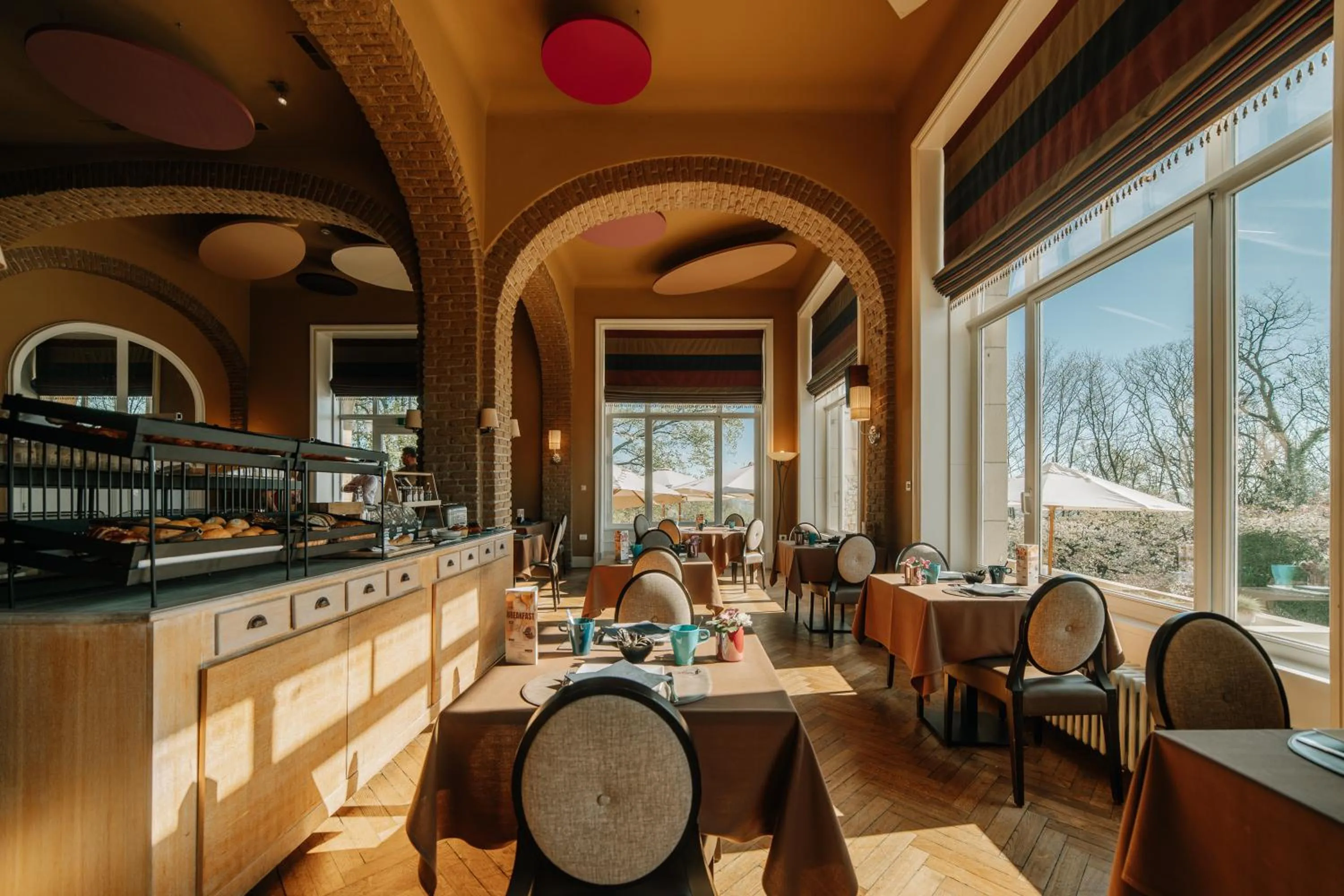 Breakfast in Le Chateau de Namur