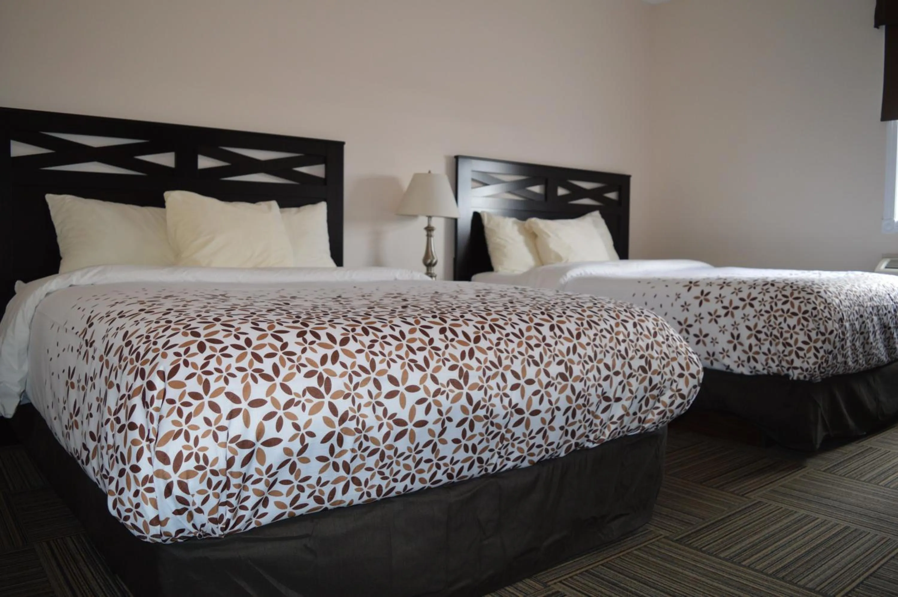 Bed in Auberge MacDonald Guest Inn