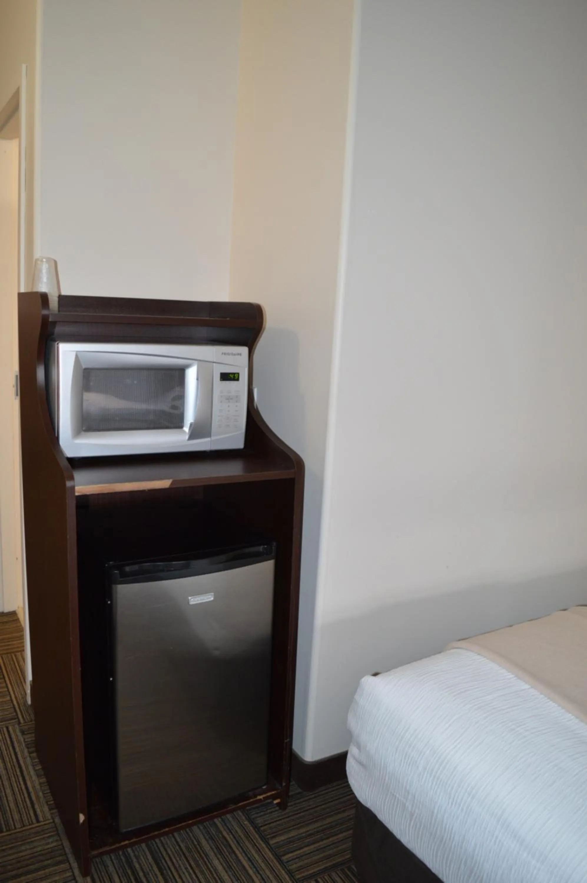 Bed in Auberge MacDonald Guest Inn