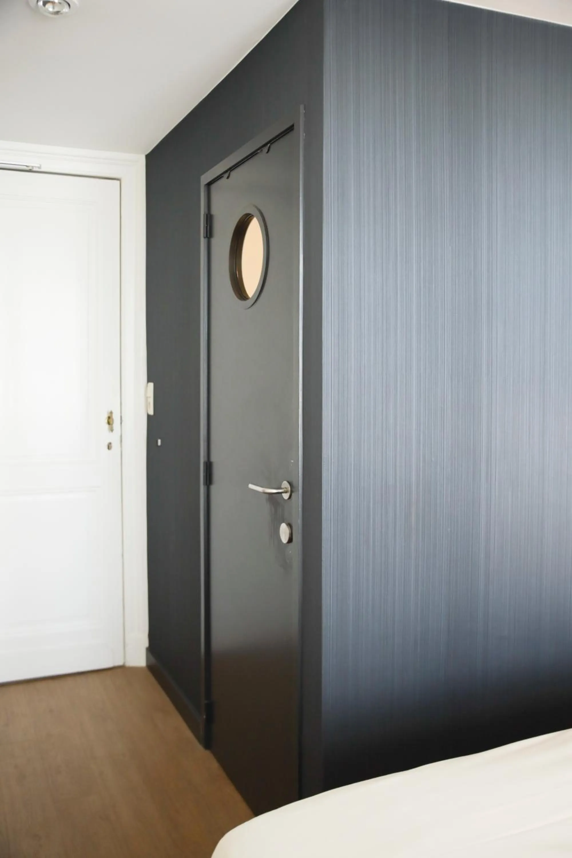 Bathroom in Alfa Inn