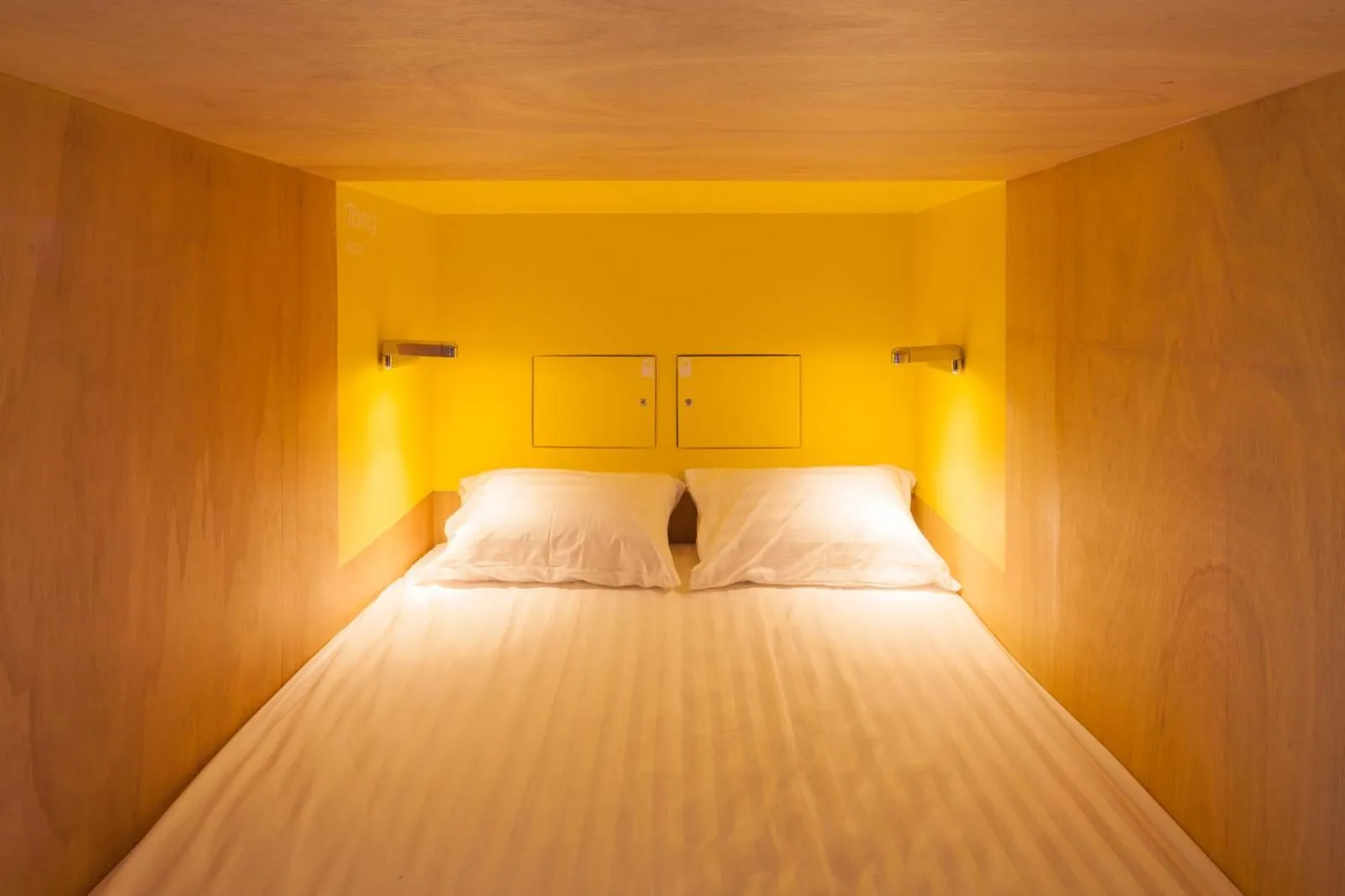 Bed in BoB Hostel บ็อบโฮสเทล