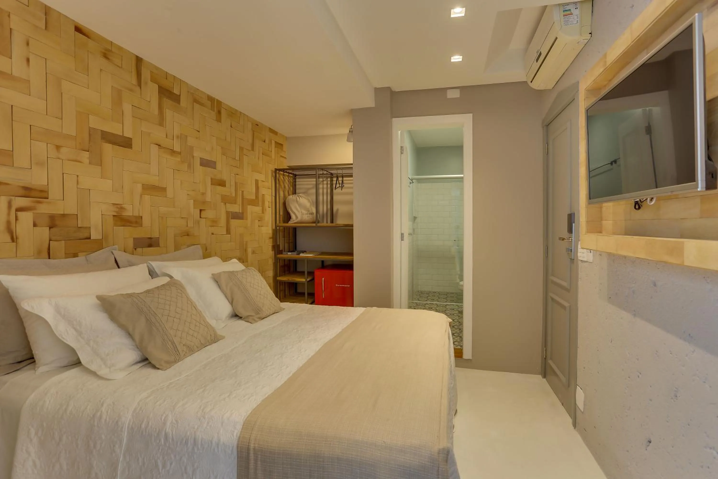 Bed in Solar Beach Hotel