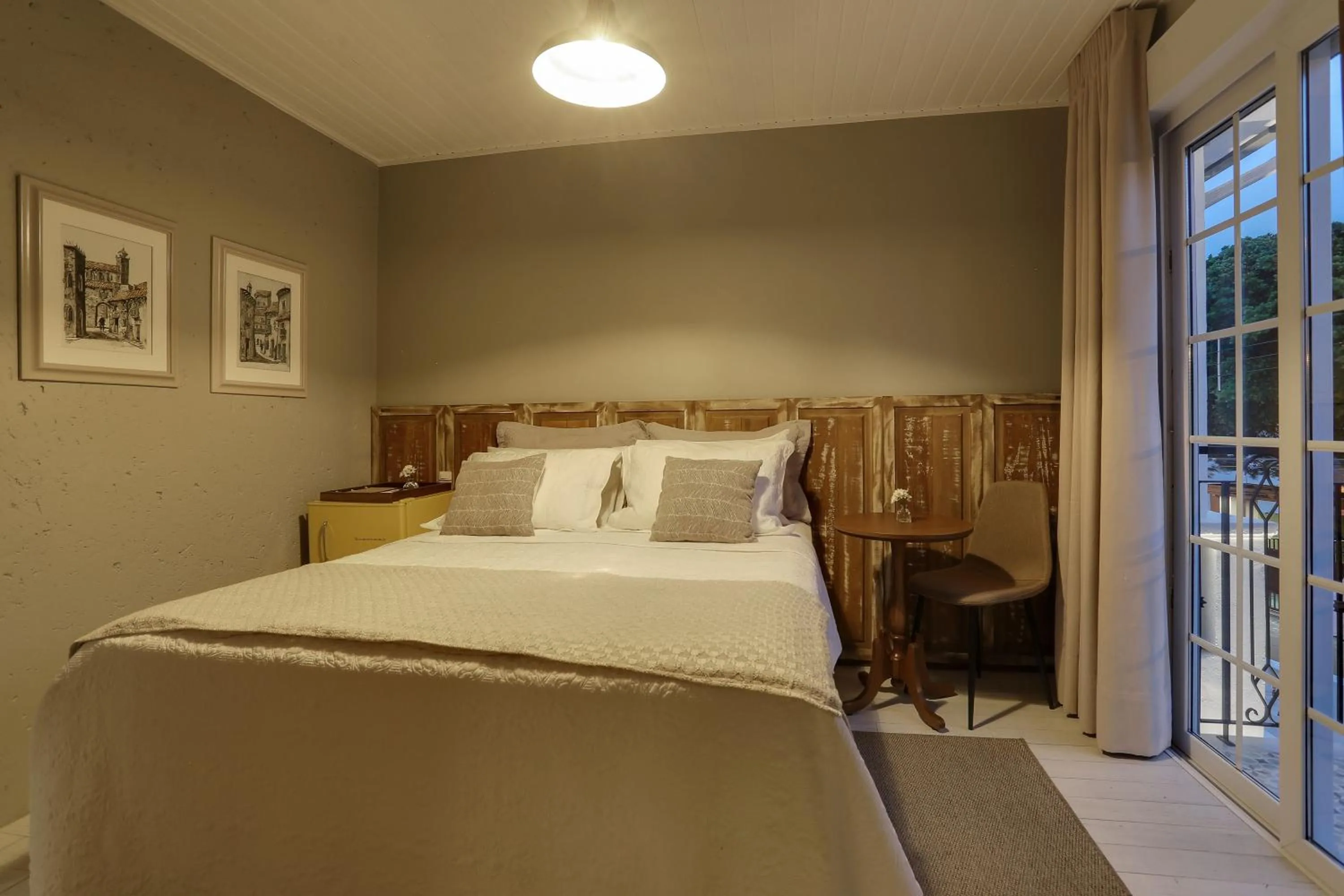 Bed in Solar Beach Hotel