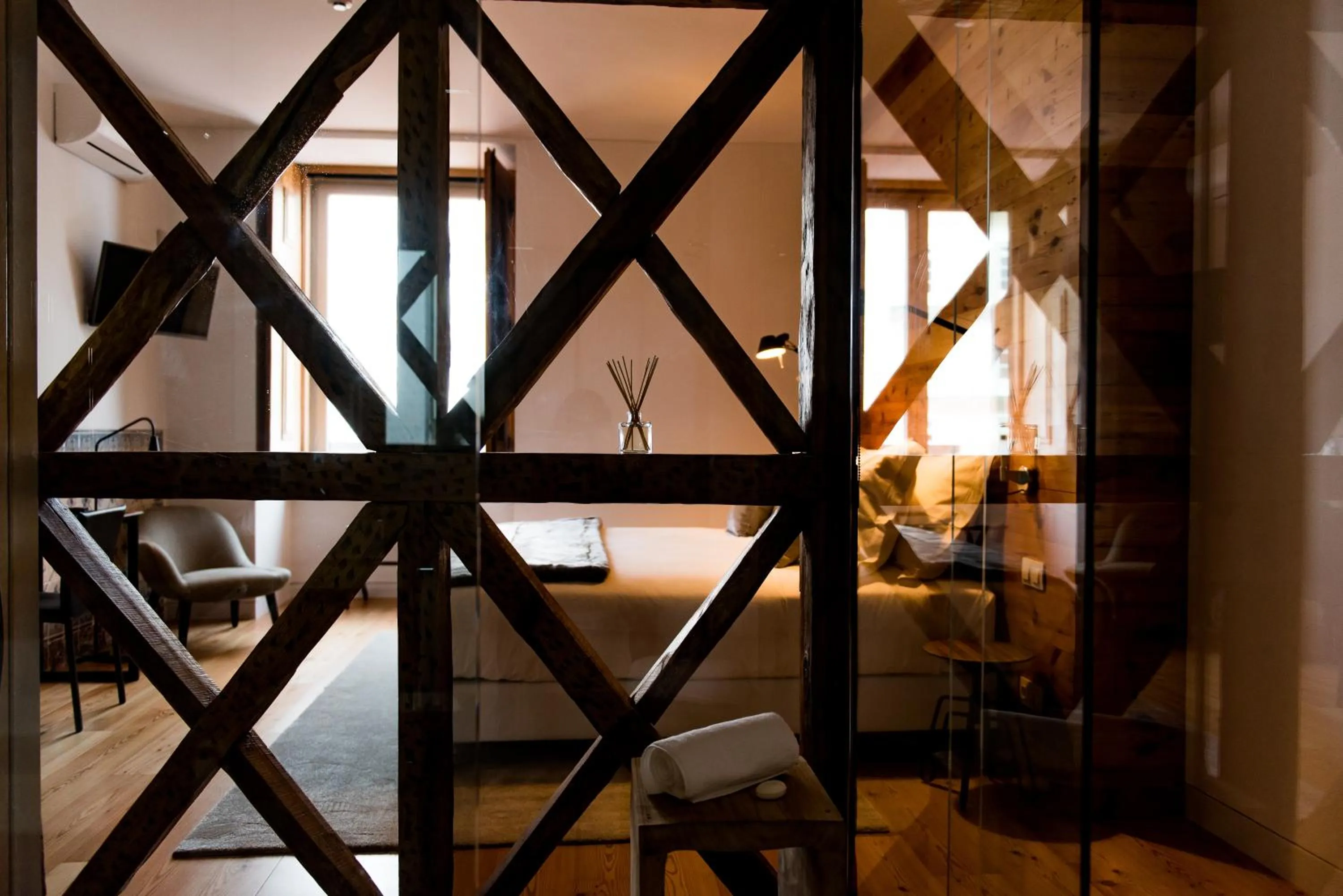 Bed in Flora Chiado Apartments