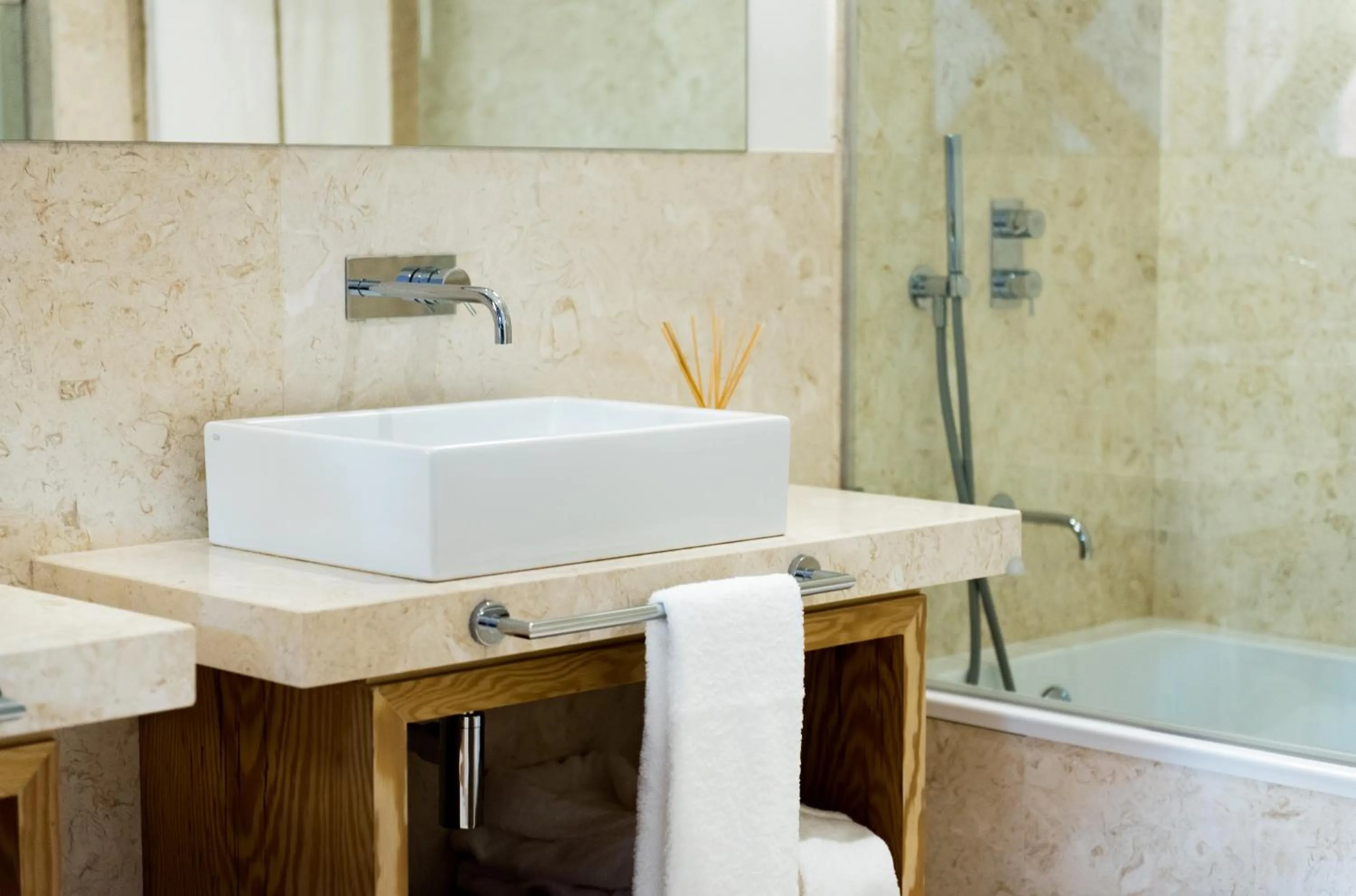 Toilet in Flora Chiado Apartments