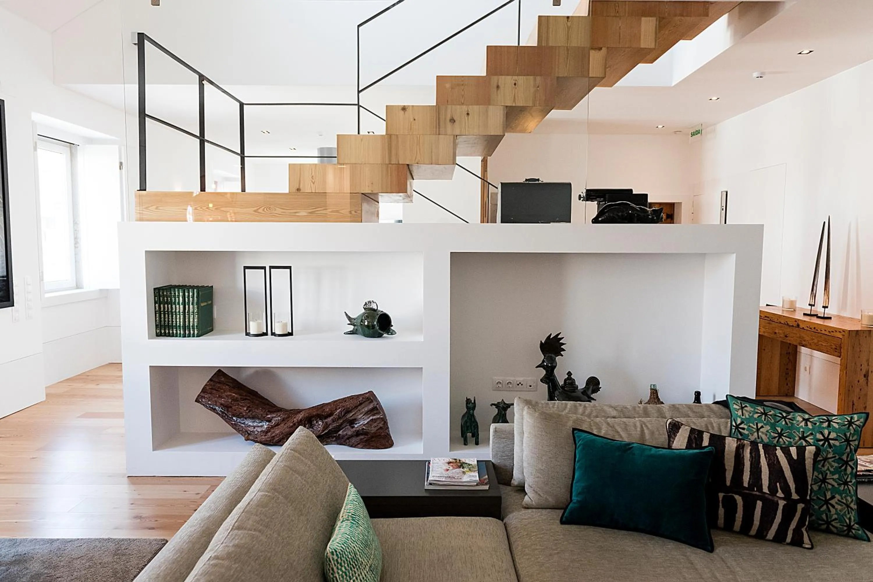 Living room in Flora Chiado Apartments