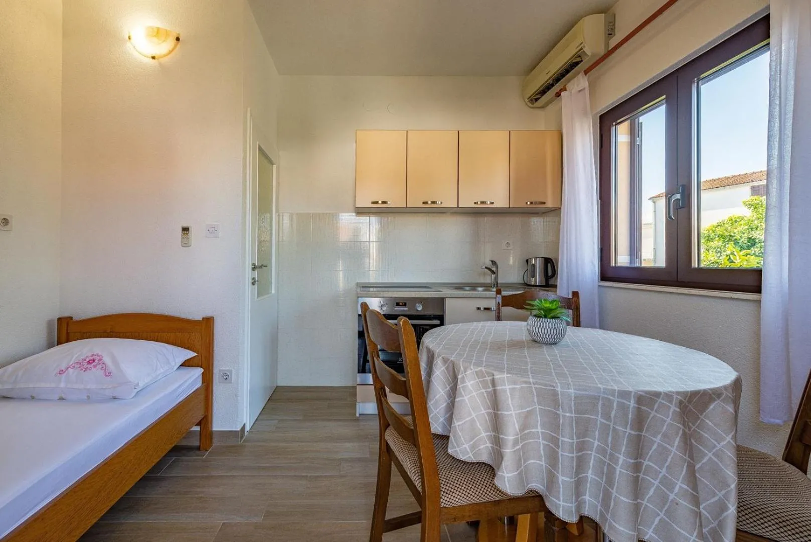 Bed in Apartments Protega