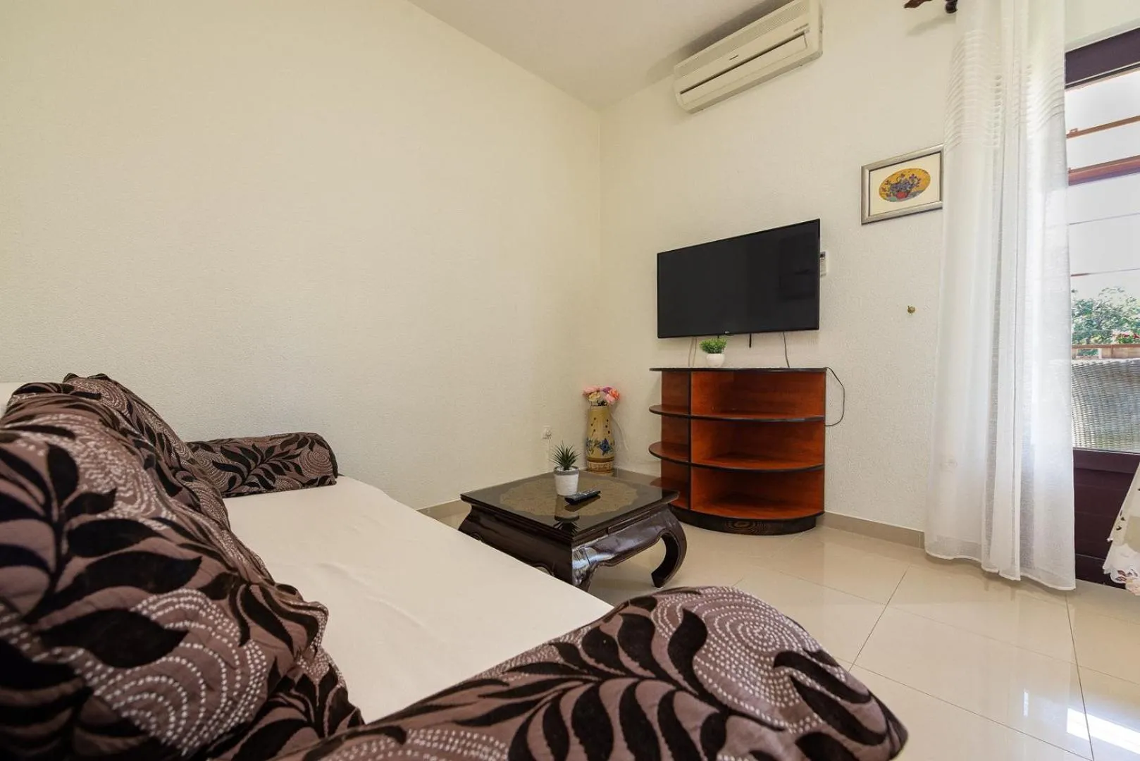 Living room, Bed in Apartments Protega