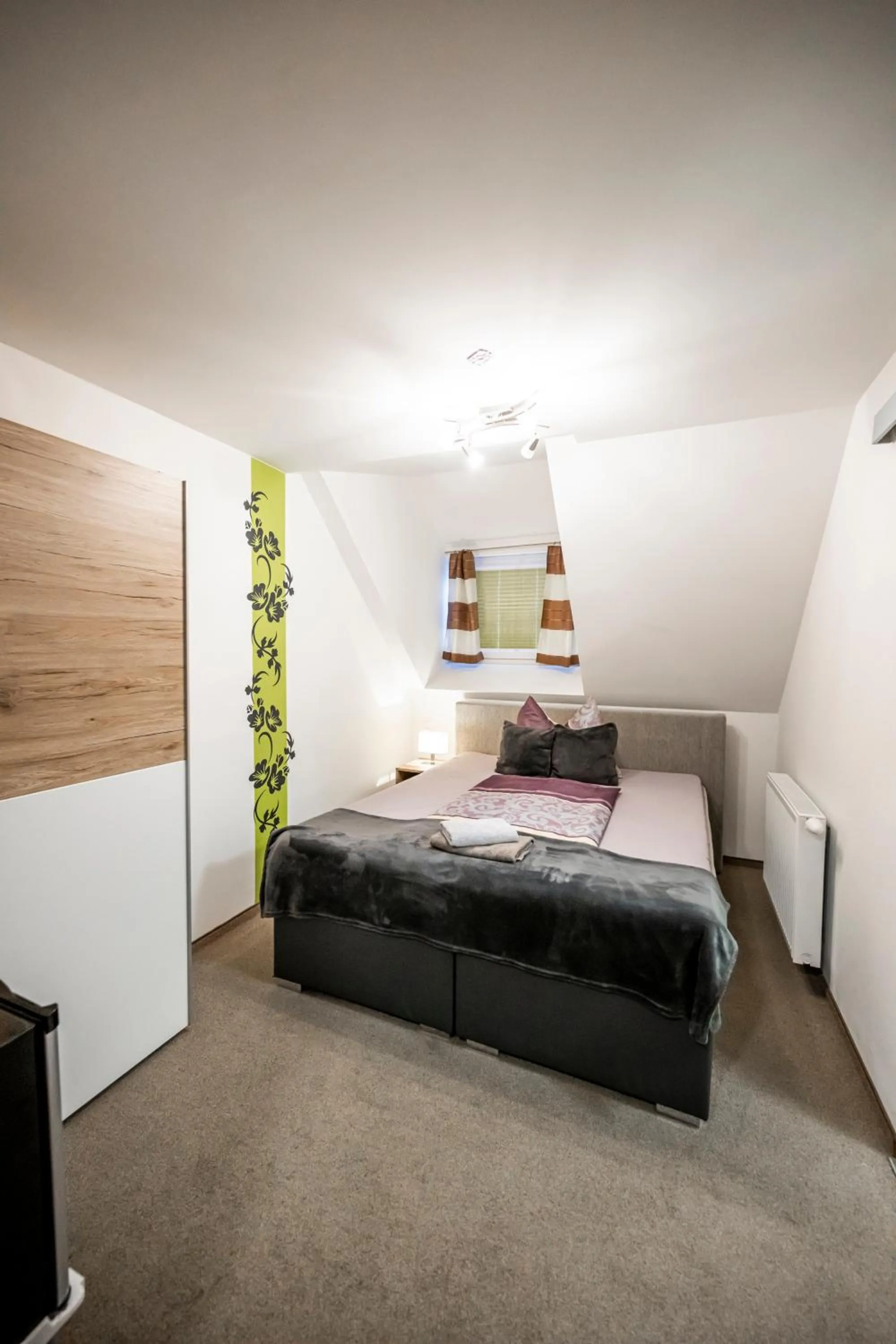 Bed in Die Schlafstube - Bed & Breakfast