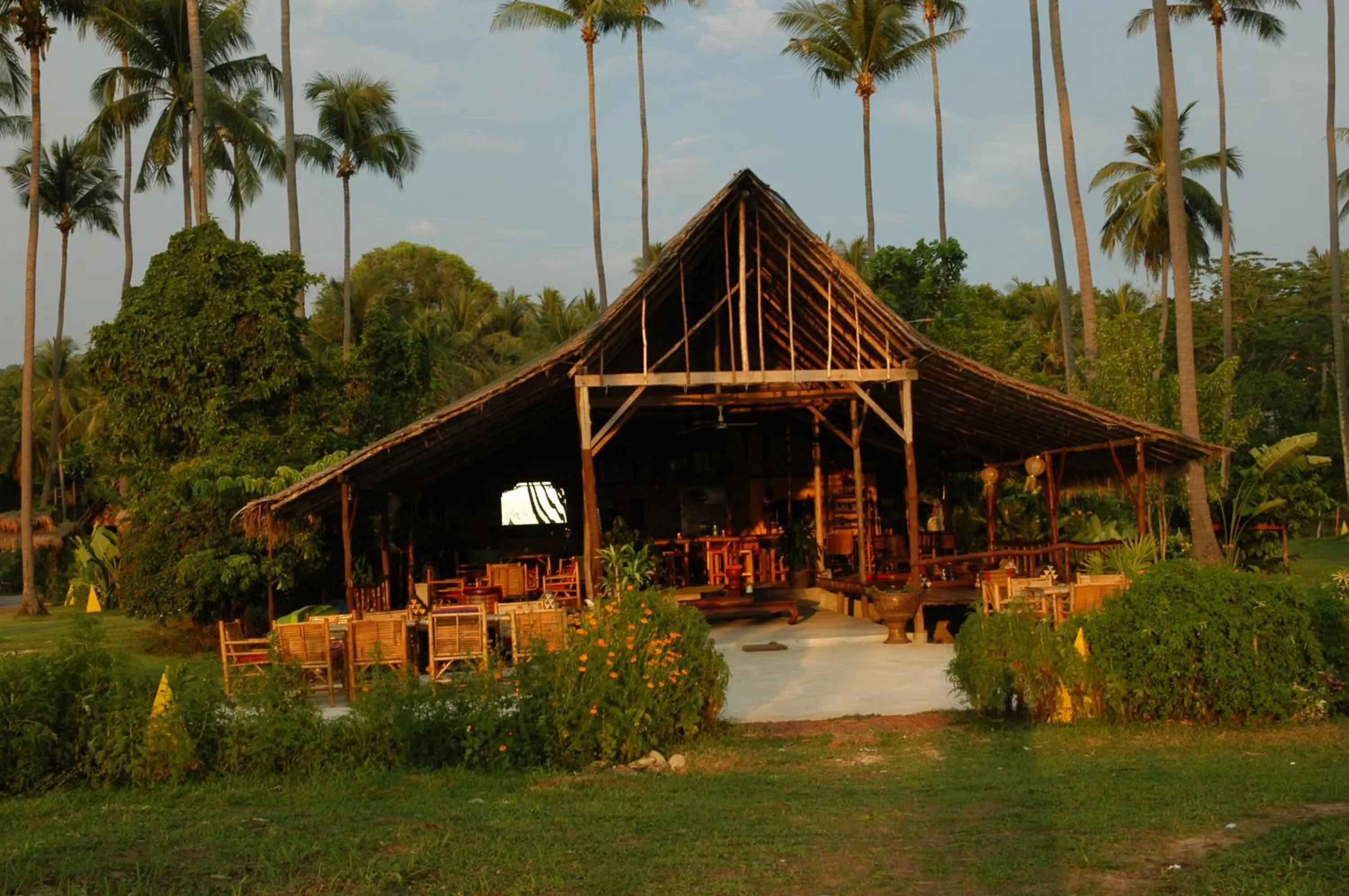 Restaurant/places to eat in Andaman Sunflower