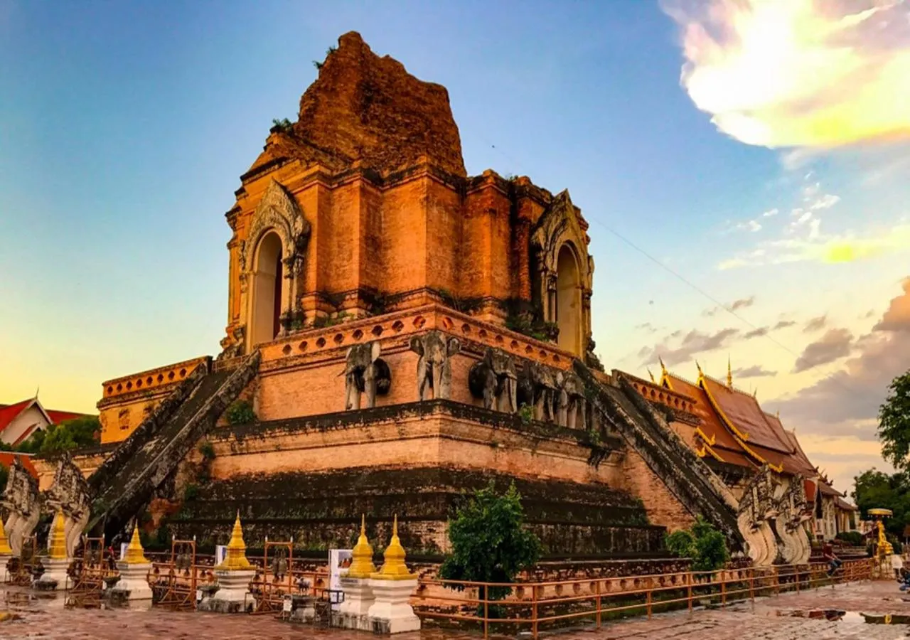 Nearby landmark in WE Terminal Hotel