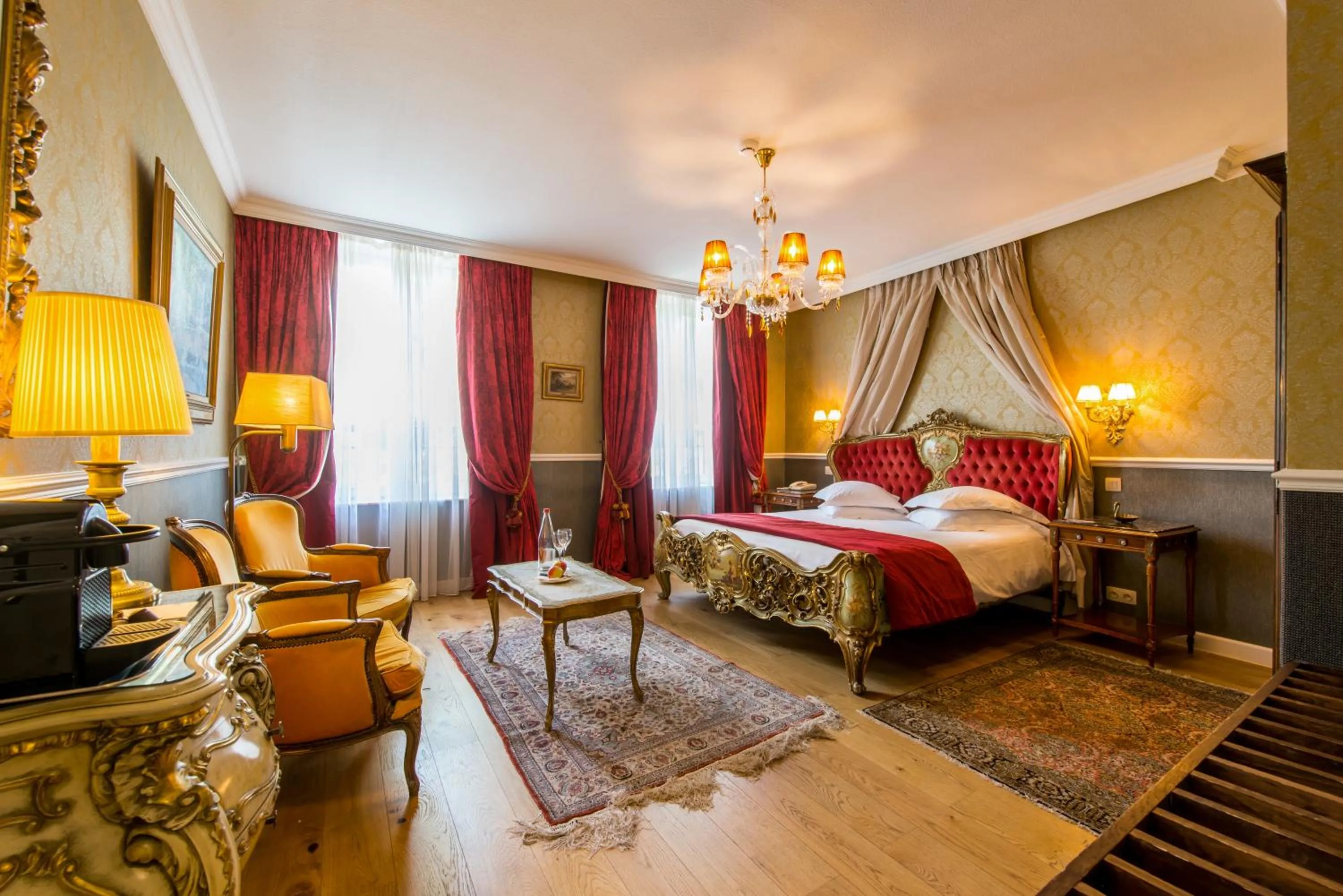 Photo of the whole room, Bed in Boutique Hotel Die Swaene