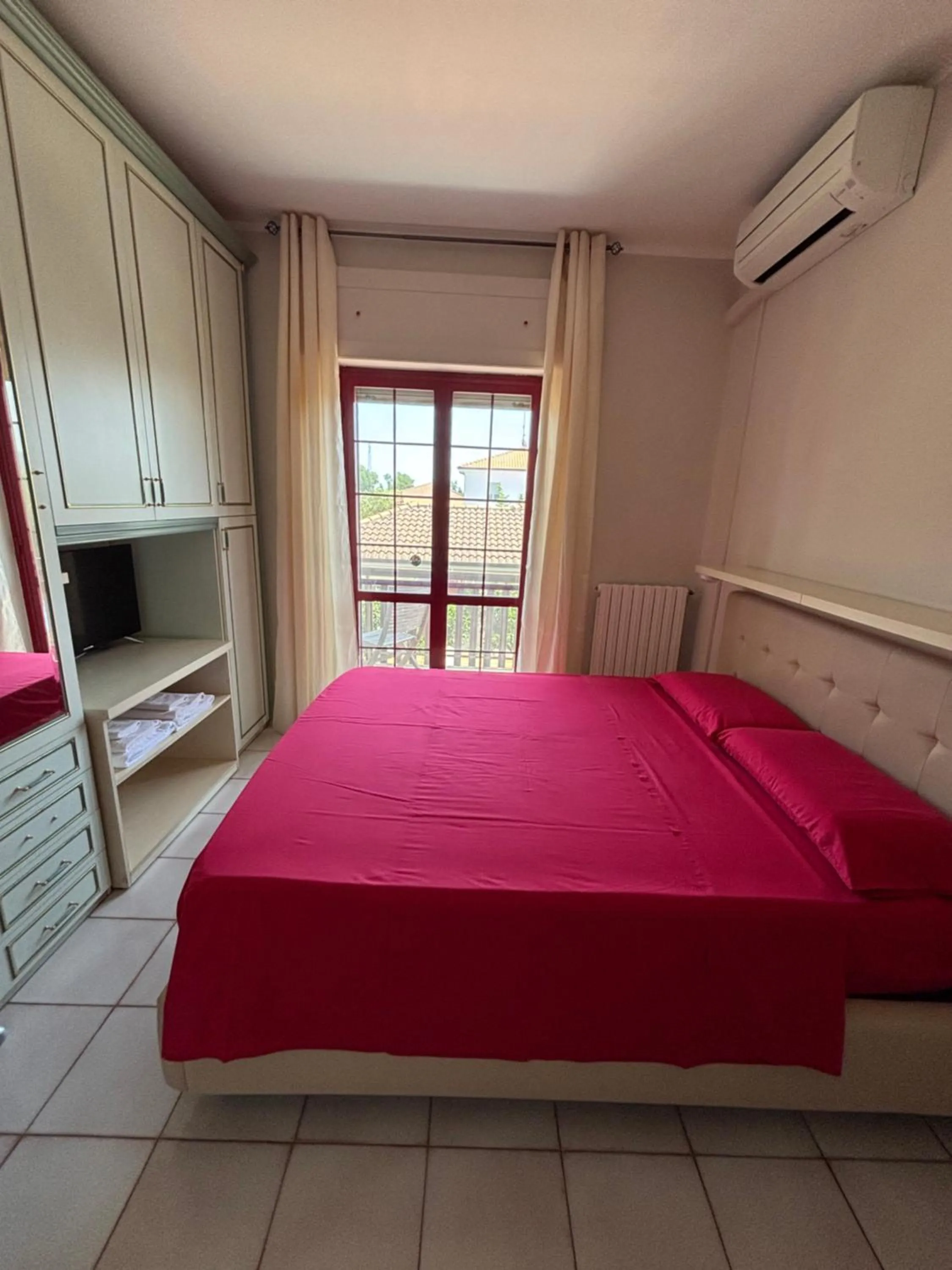 Bed in B&B Villa dei Fiori