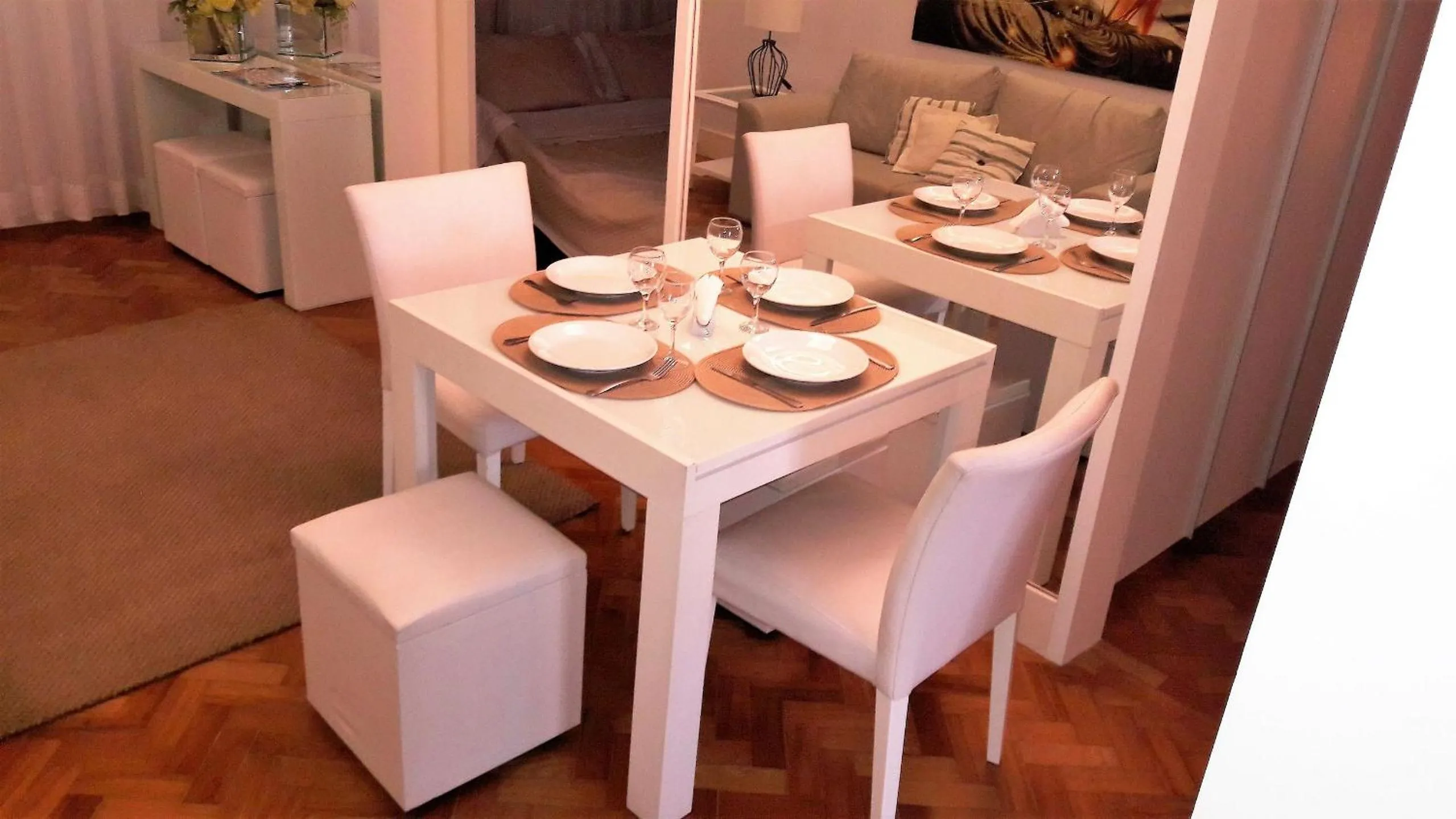 Meals in RIO DE JANEIRO - LEBLON BEACH