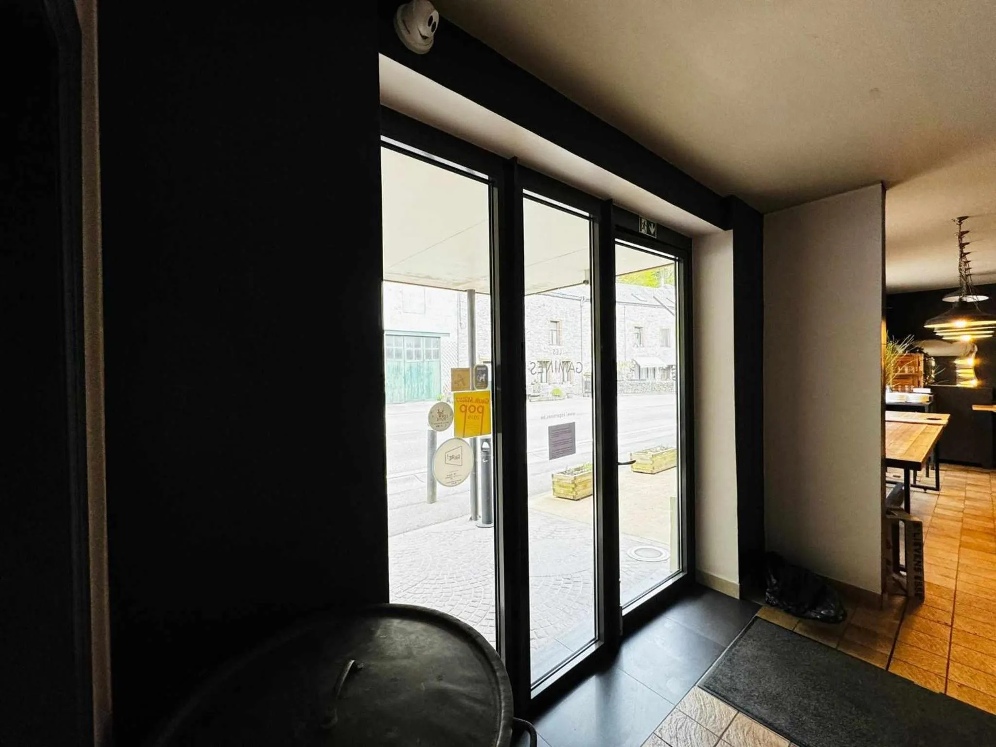 Staff in Hôtel Val de Poix- Logis Hôtel Restaurant