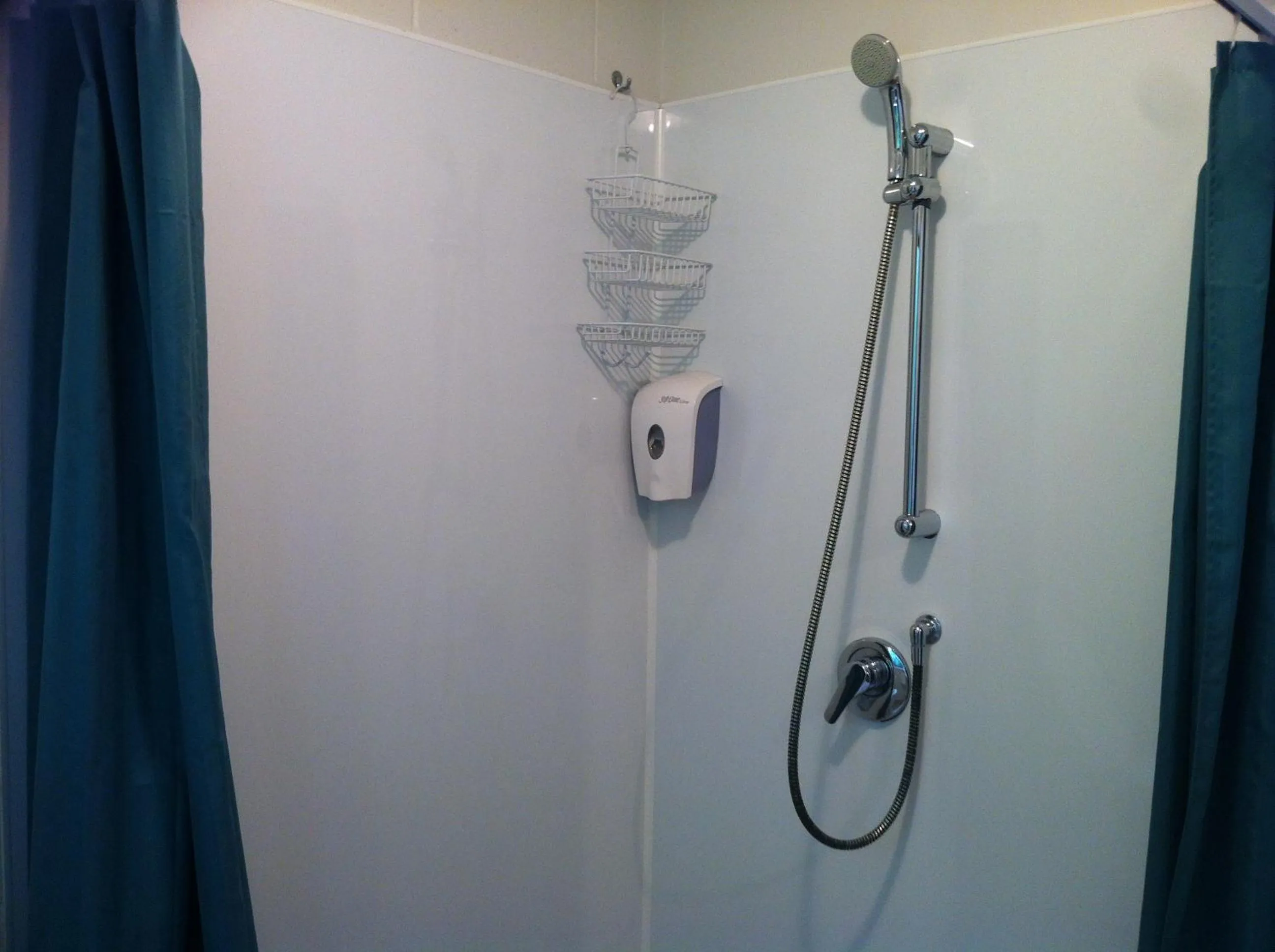 Shower in Matador Motel