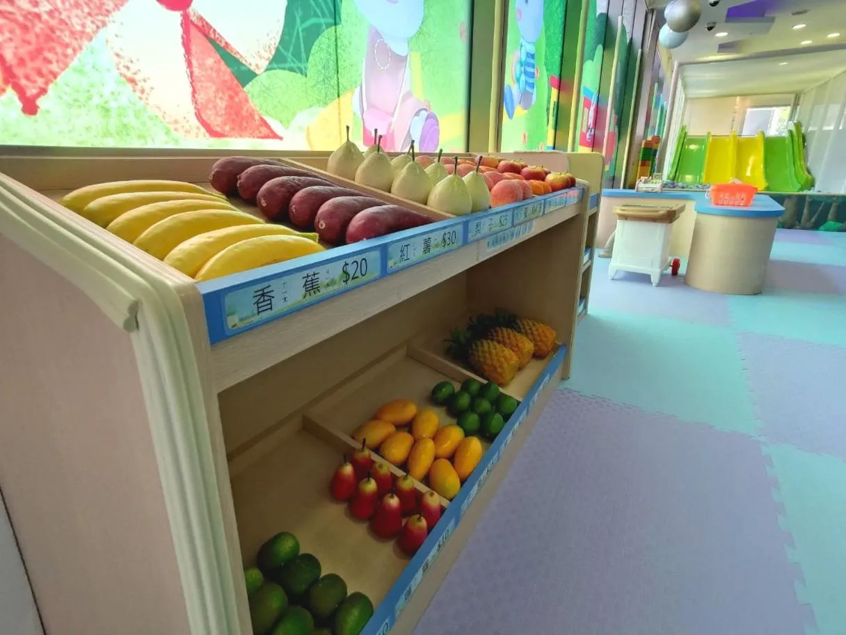 Children play ground in Walden Hotel