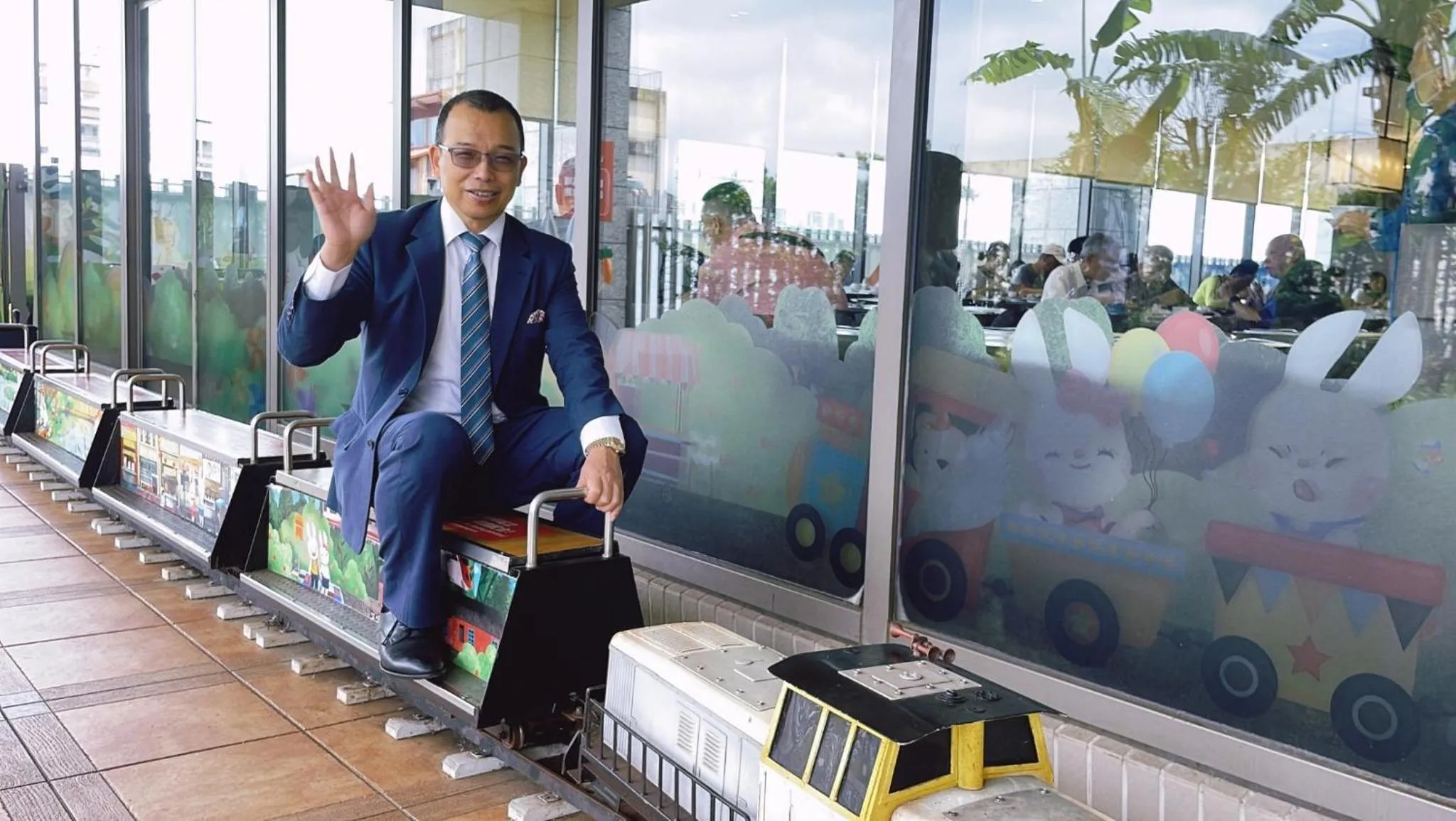 Children play ground in Walden Hotel