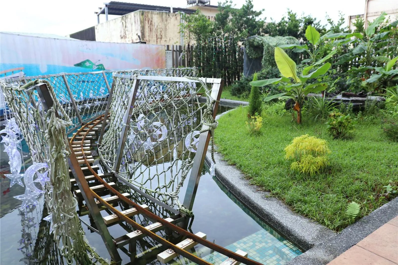Children play ground in Walden Hotel