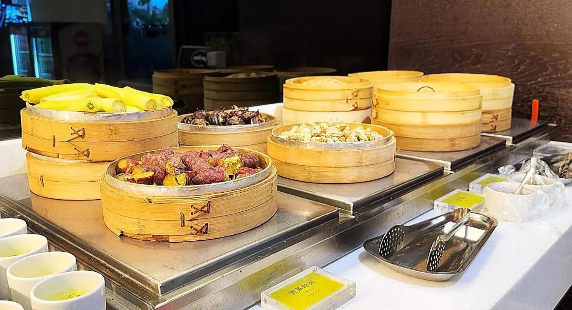 Lunch in Walden Hotel