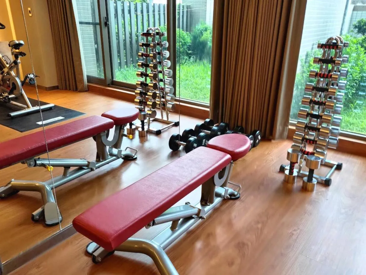 Fitness centre/facilities in Walden Hotel