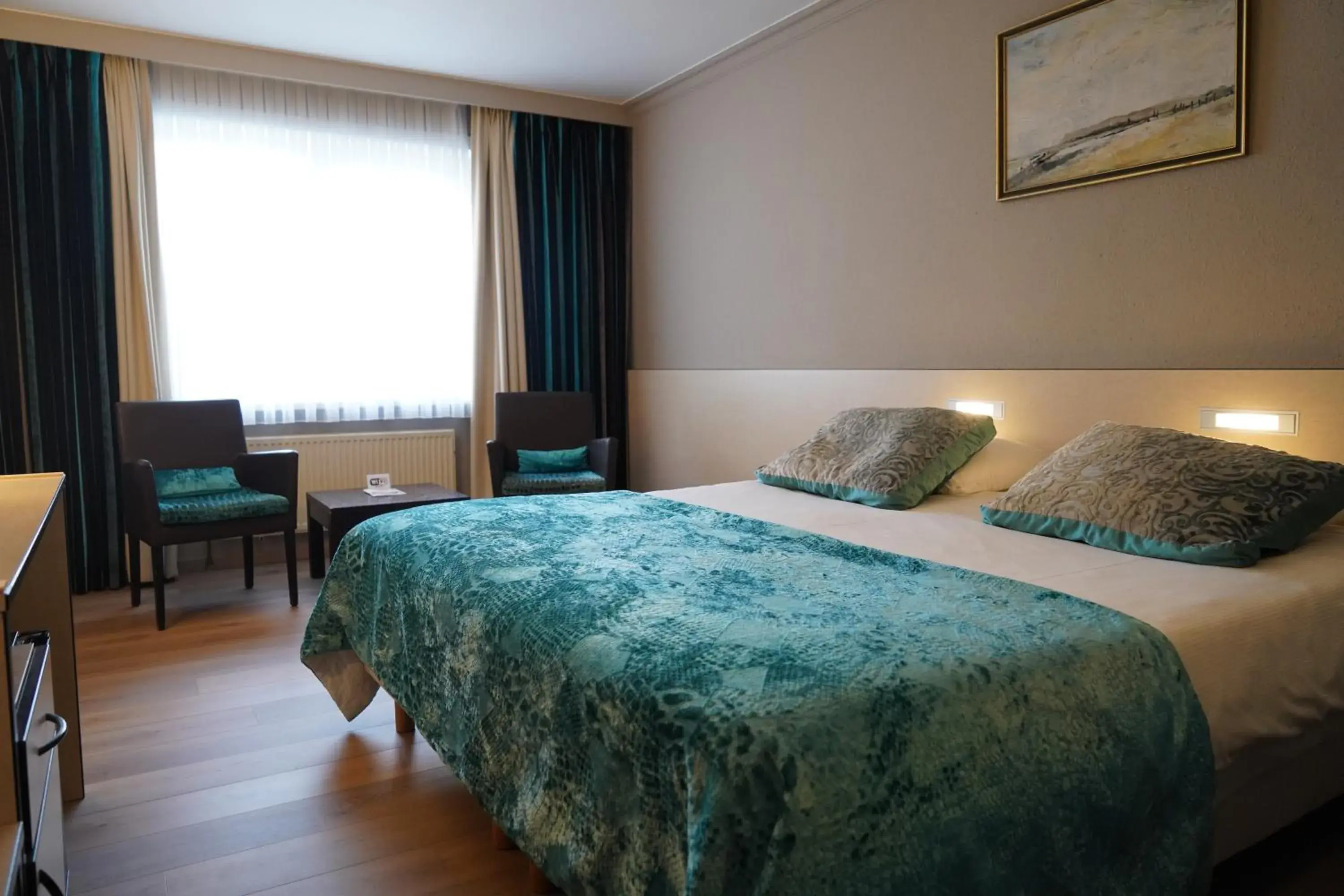 Twin Room in Hotel Prins Boudewijn Twin Room in Hotel Prins Boudewijn