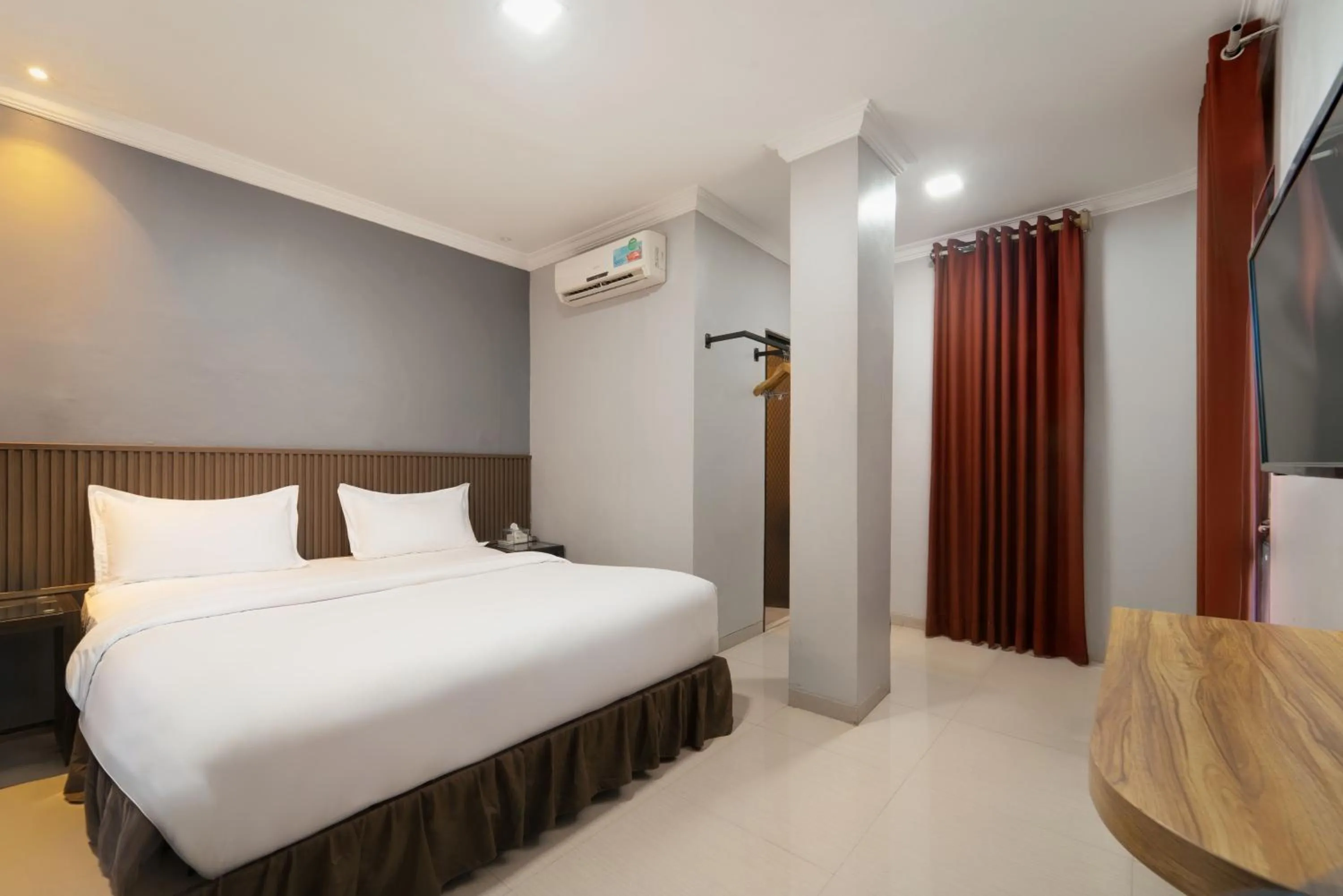 Property building, Bed in Barelang Hotel Nagoya Batam