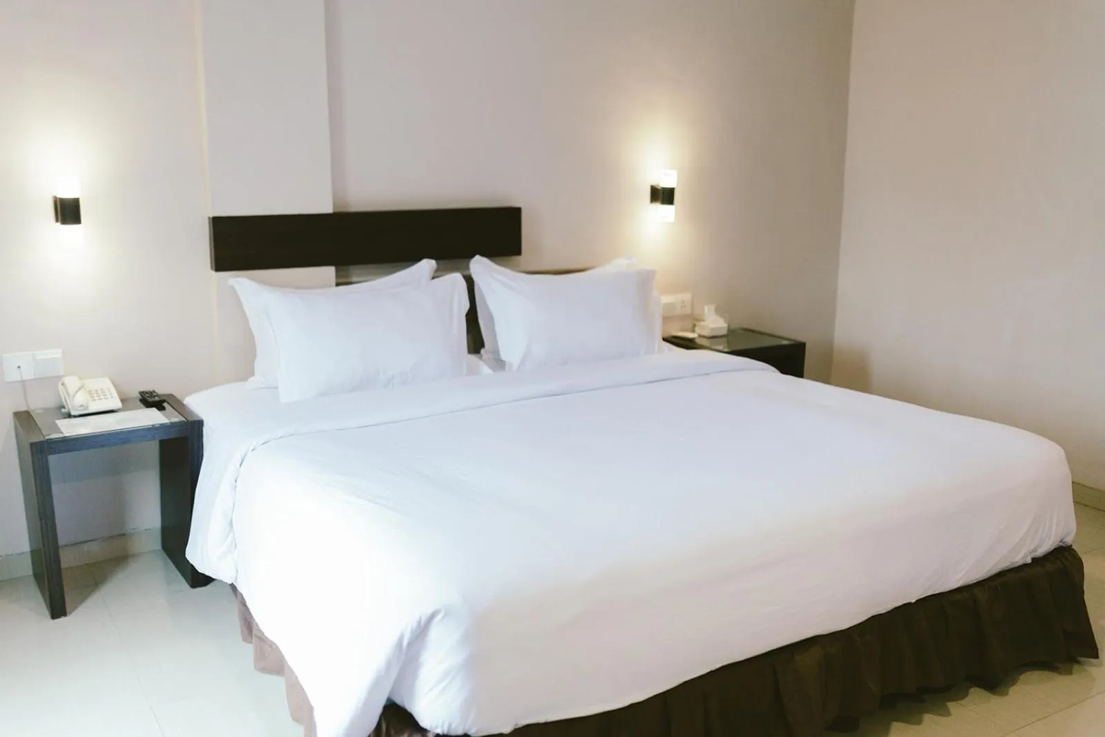 Bed in Barelang Hotel Nagoya Batam