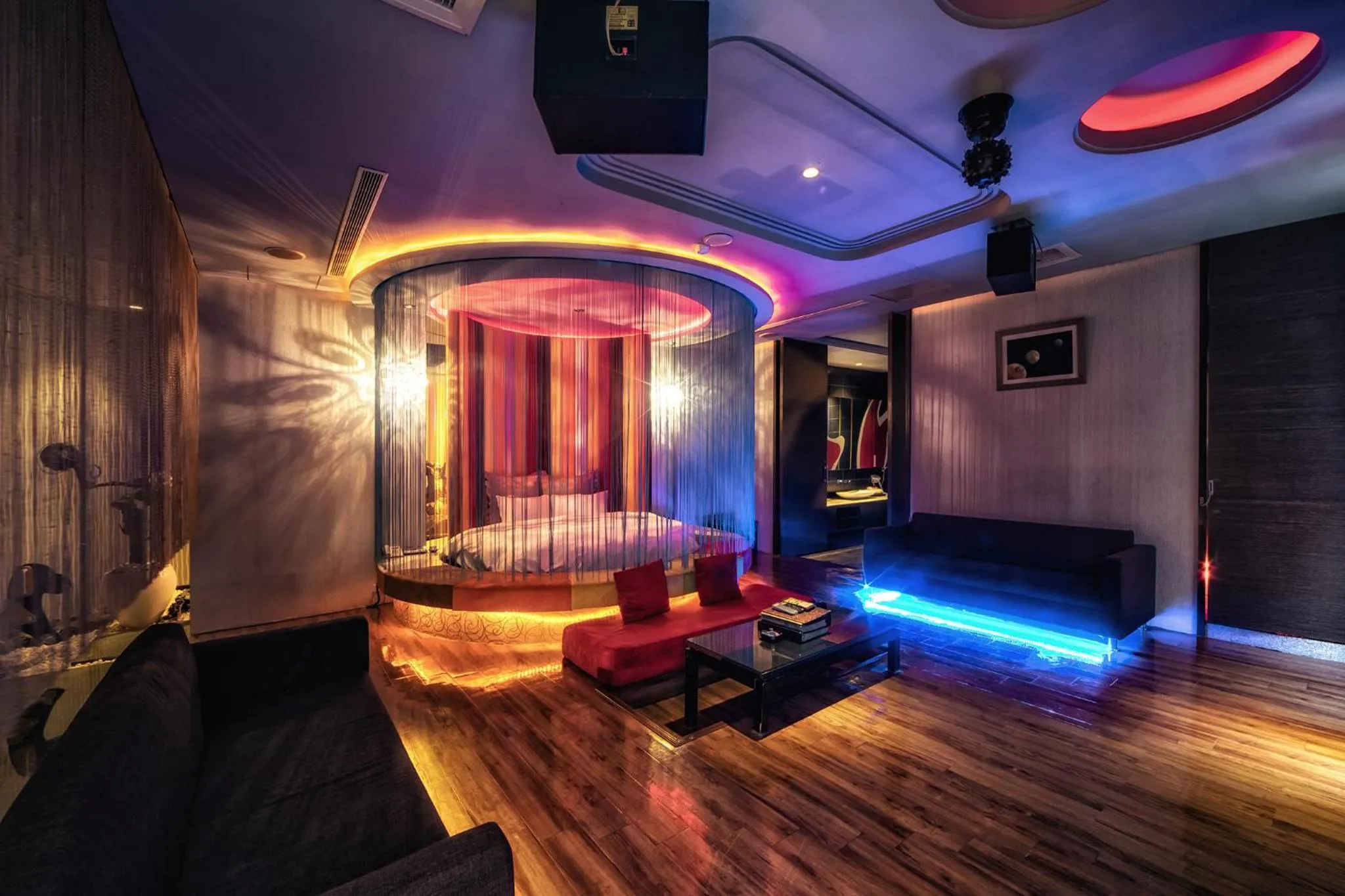 Seating area in Bali Motel - Zhongli