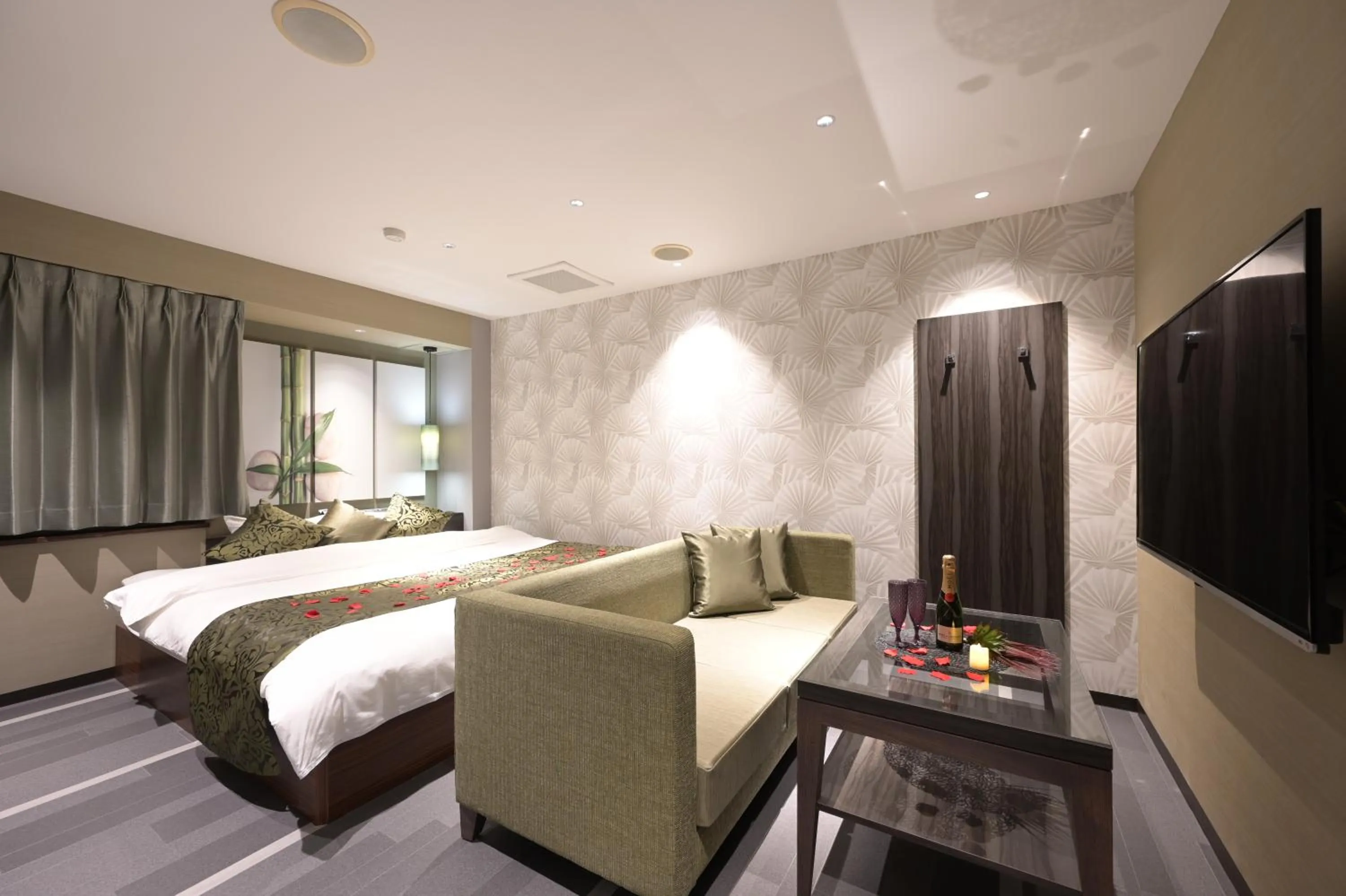 Bed in BAMBOO GARDEN Shinyokohama only Adult