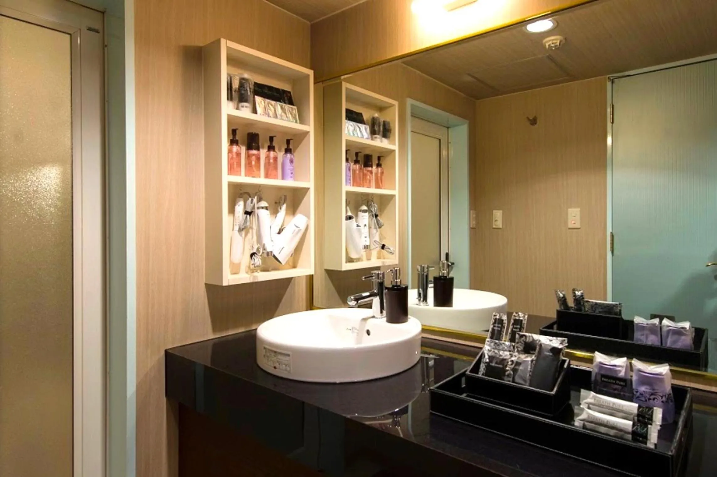 Bathroom in BAMBOO GARDEN Shinyokohama only Adult