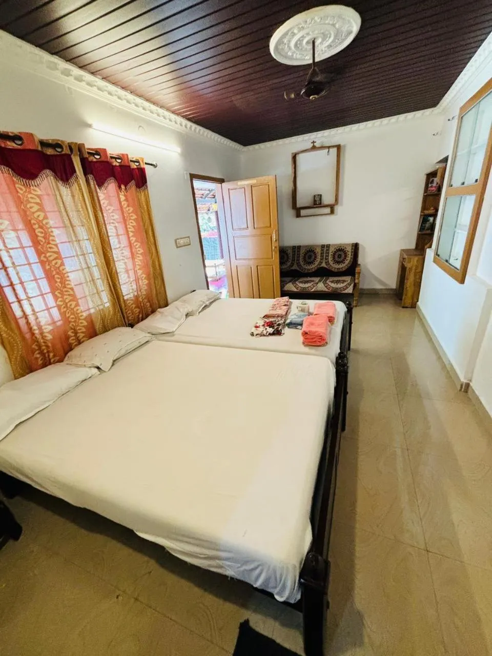 Bed in Marari Das Beach Villa