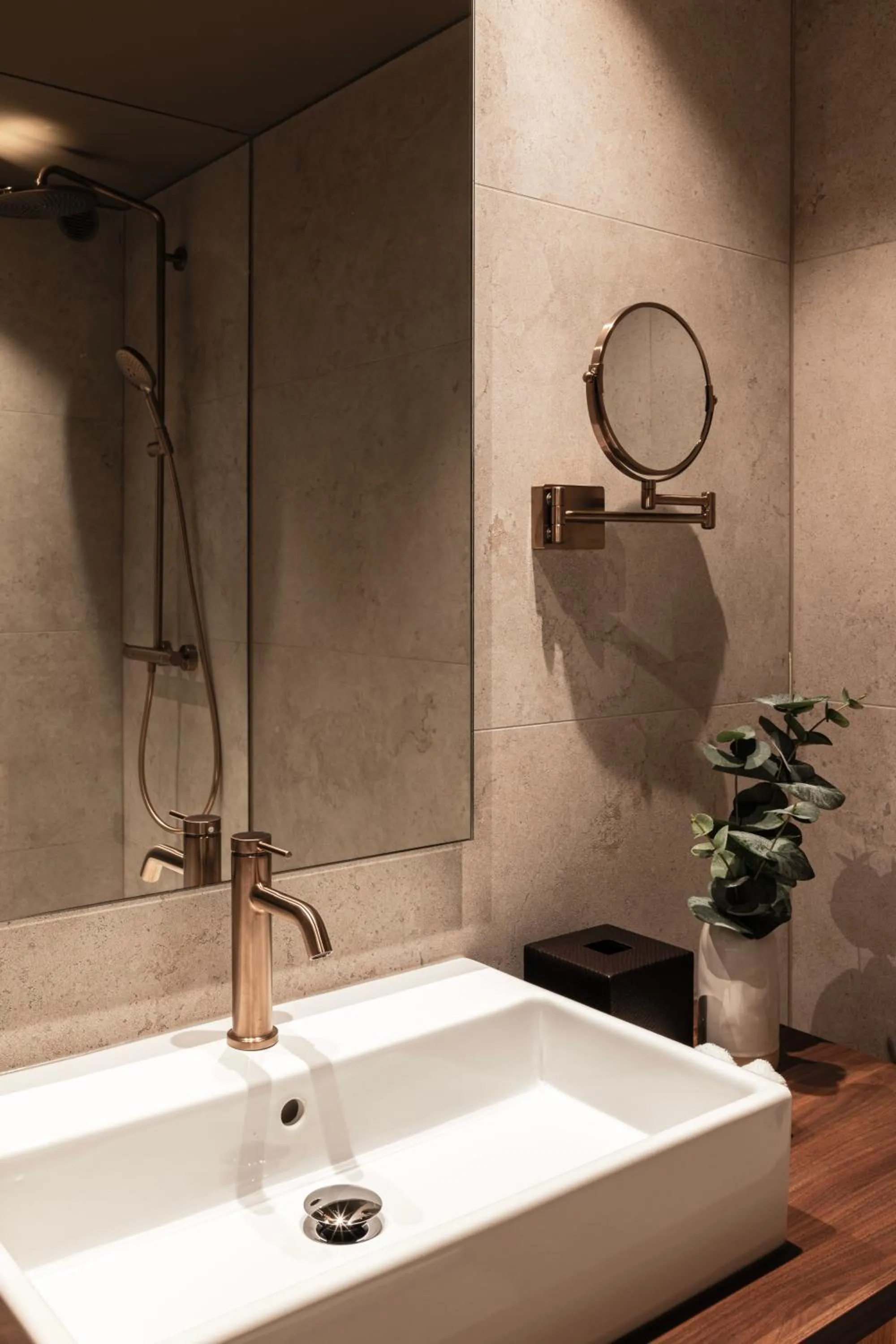 Shower in Hotel Beach Palace by CW Hotel Collection