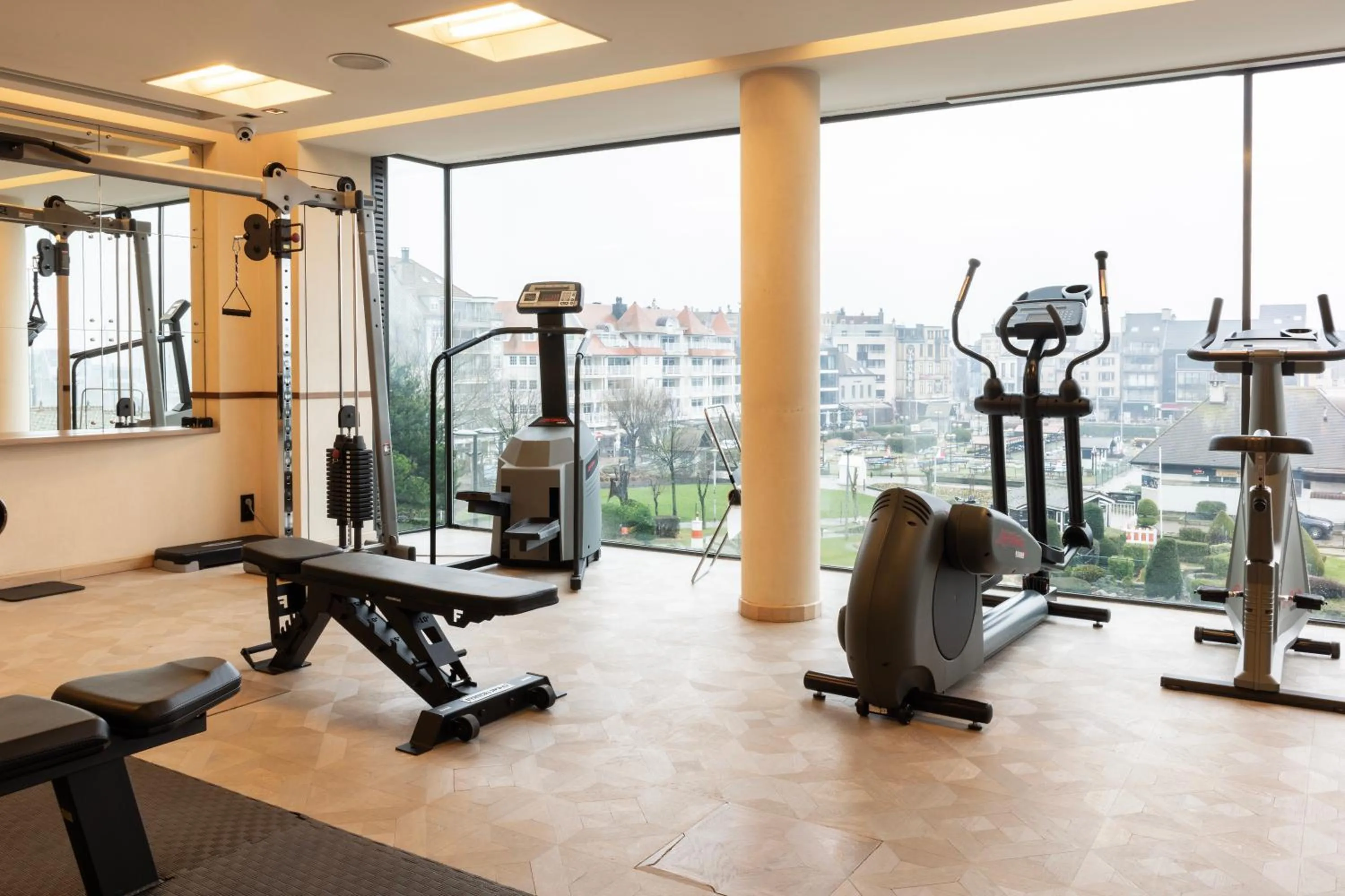 Fitness centre/facilities in Hotel Beach Palace by CW Hotel Collection