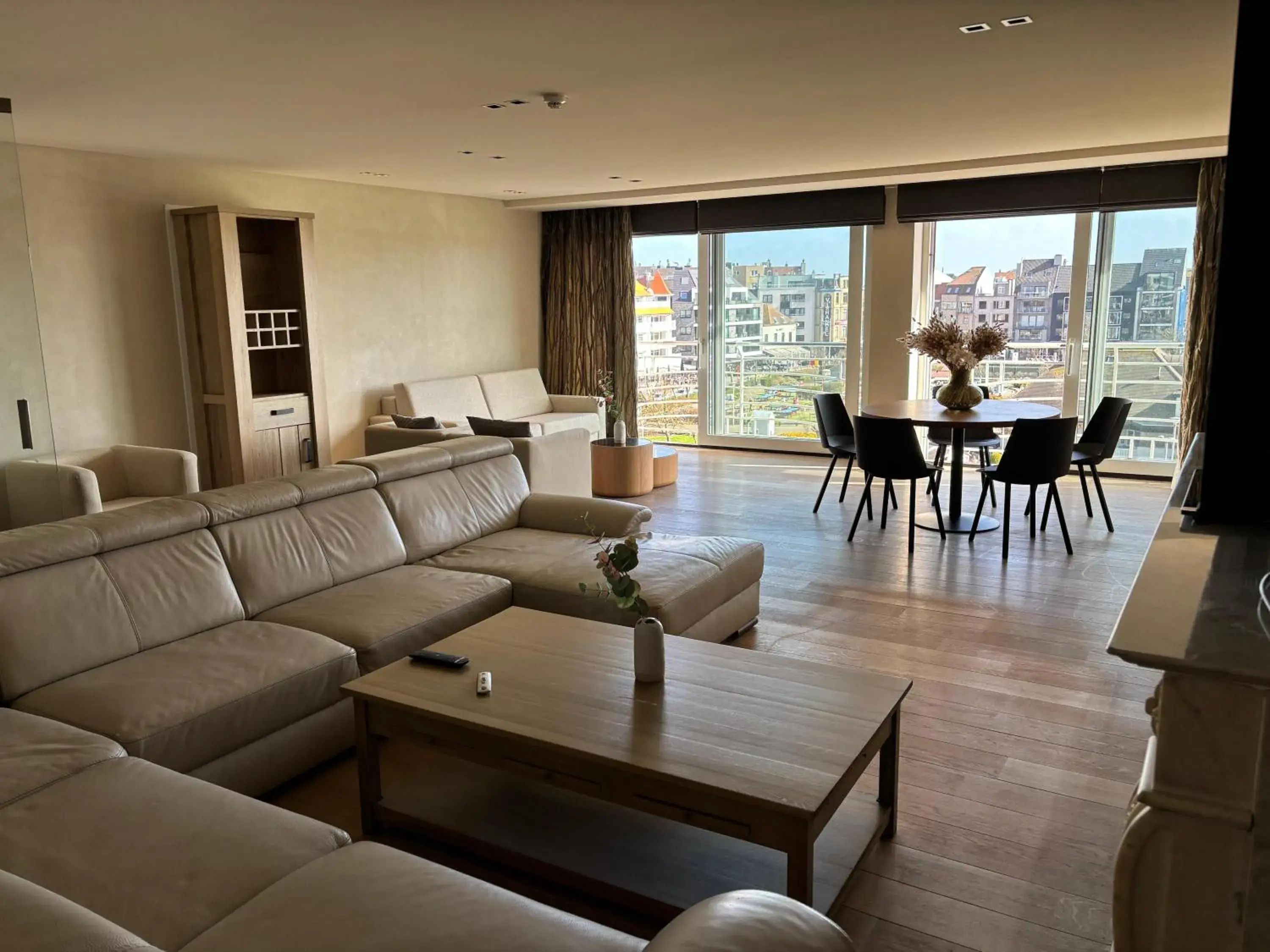 One-Bedroom Suite in Hotel Beach Palace by CW Hotel Collection One-Bedroom Suite in Hotel Beach Palace by CW Hotel Collection