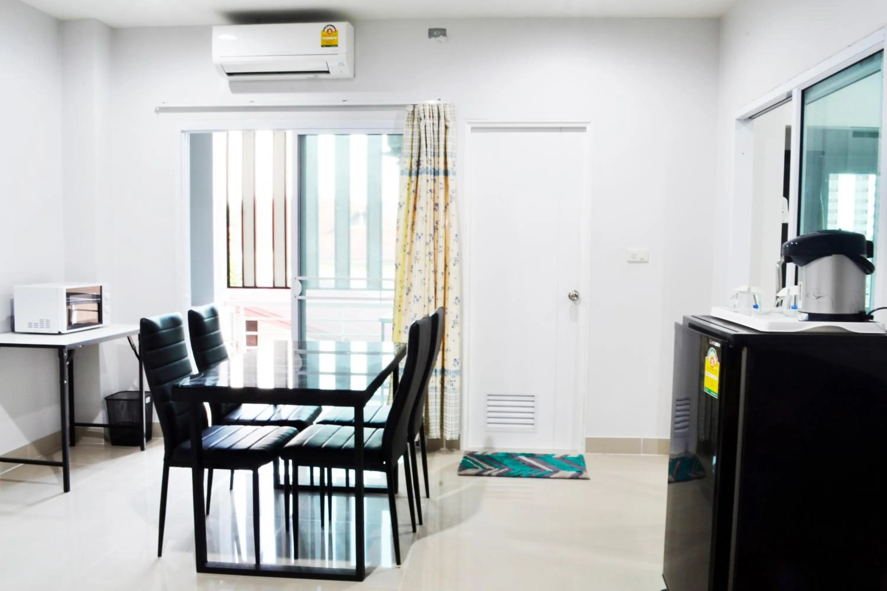 Dining area in Connect Apartment