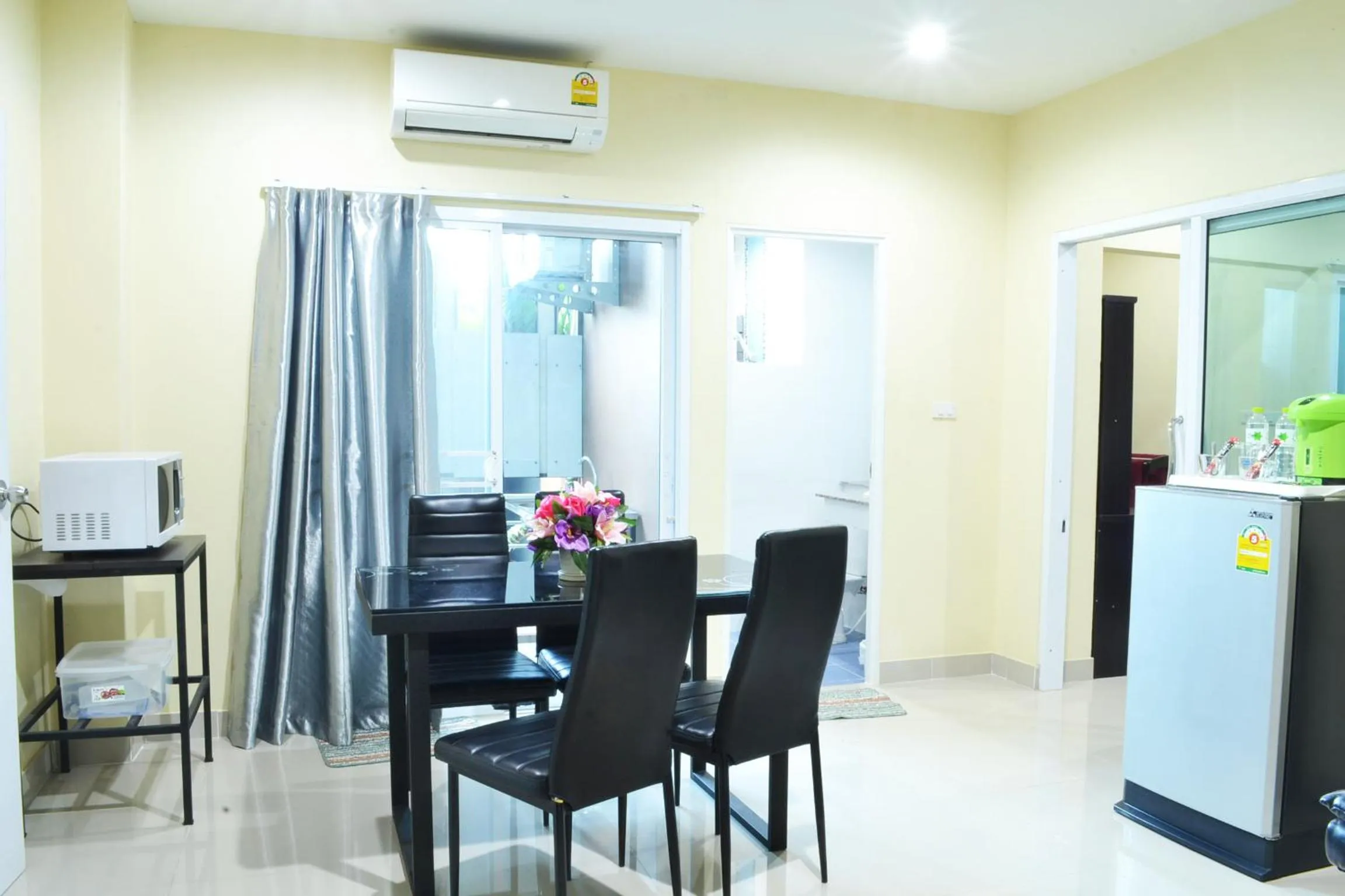 Dining area in Connect Apartment