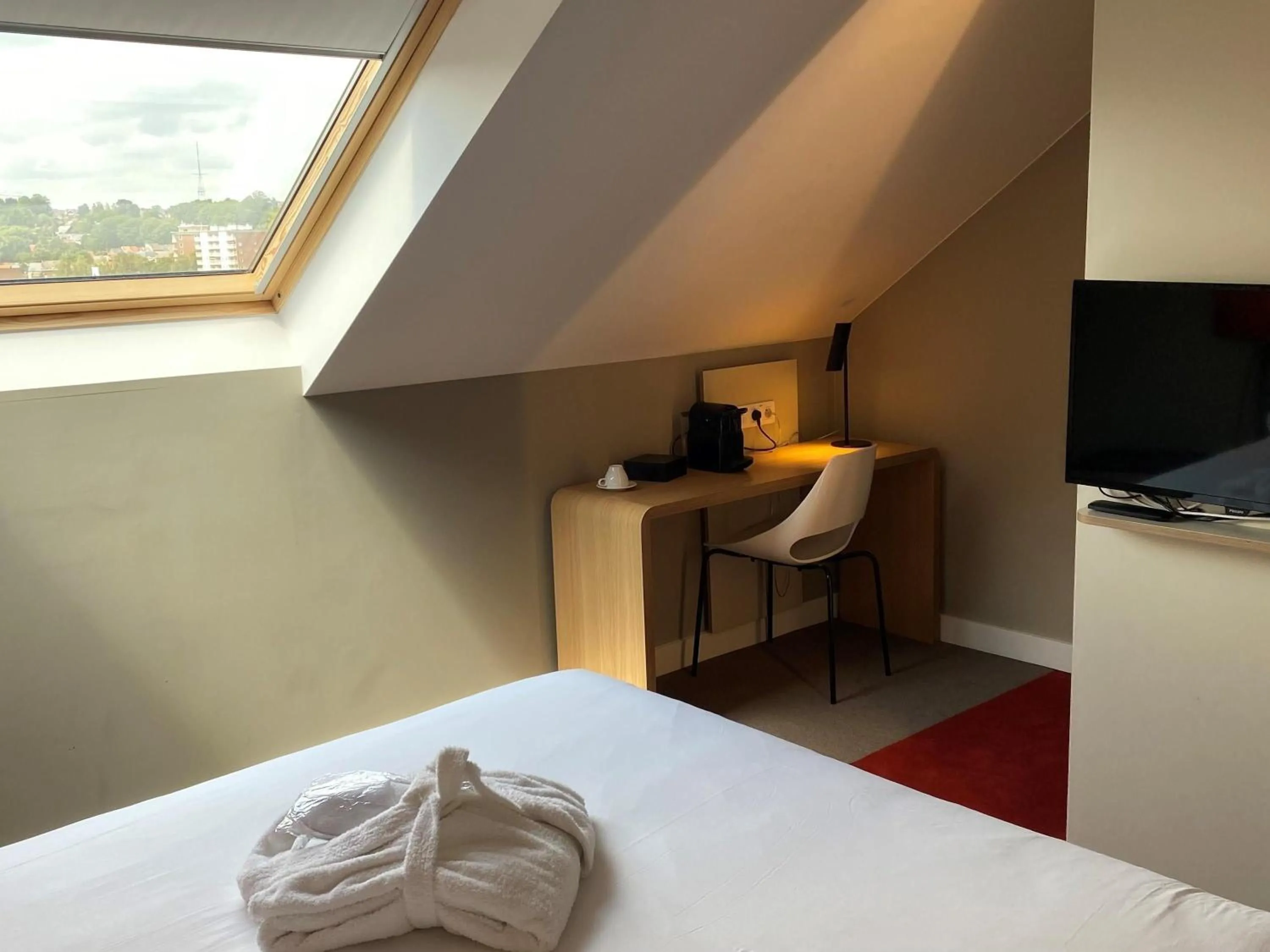 Bedroom, Bed in Ibis Wavre Brussels East