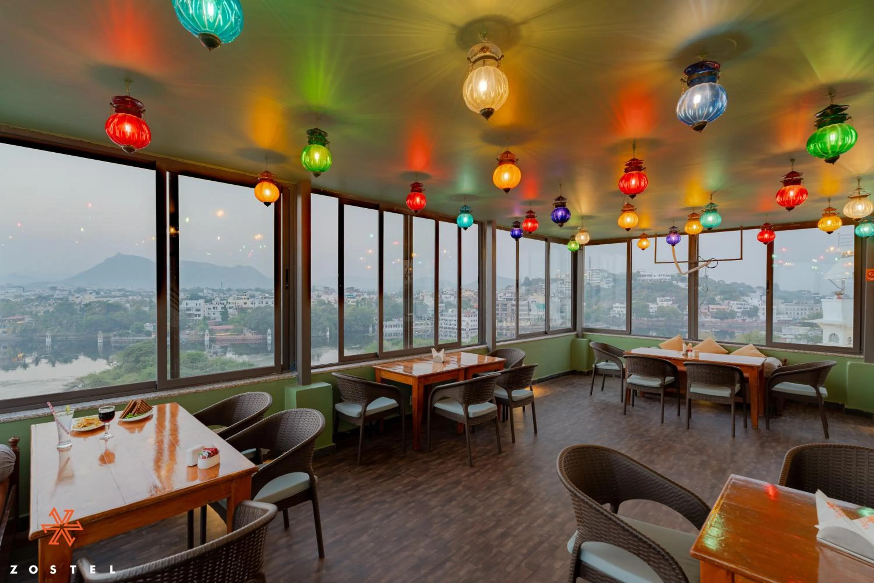 Restaurant/places to eat in Zostel Udaipur