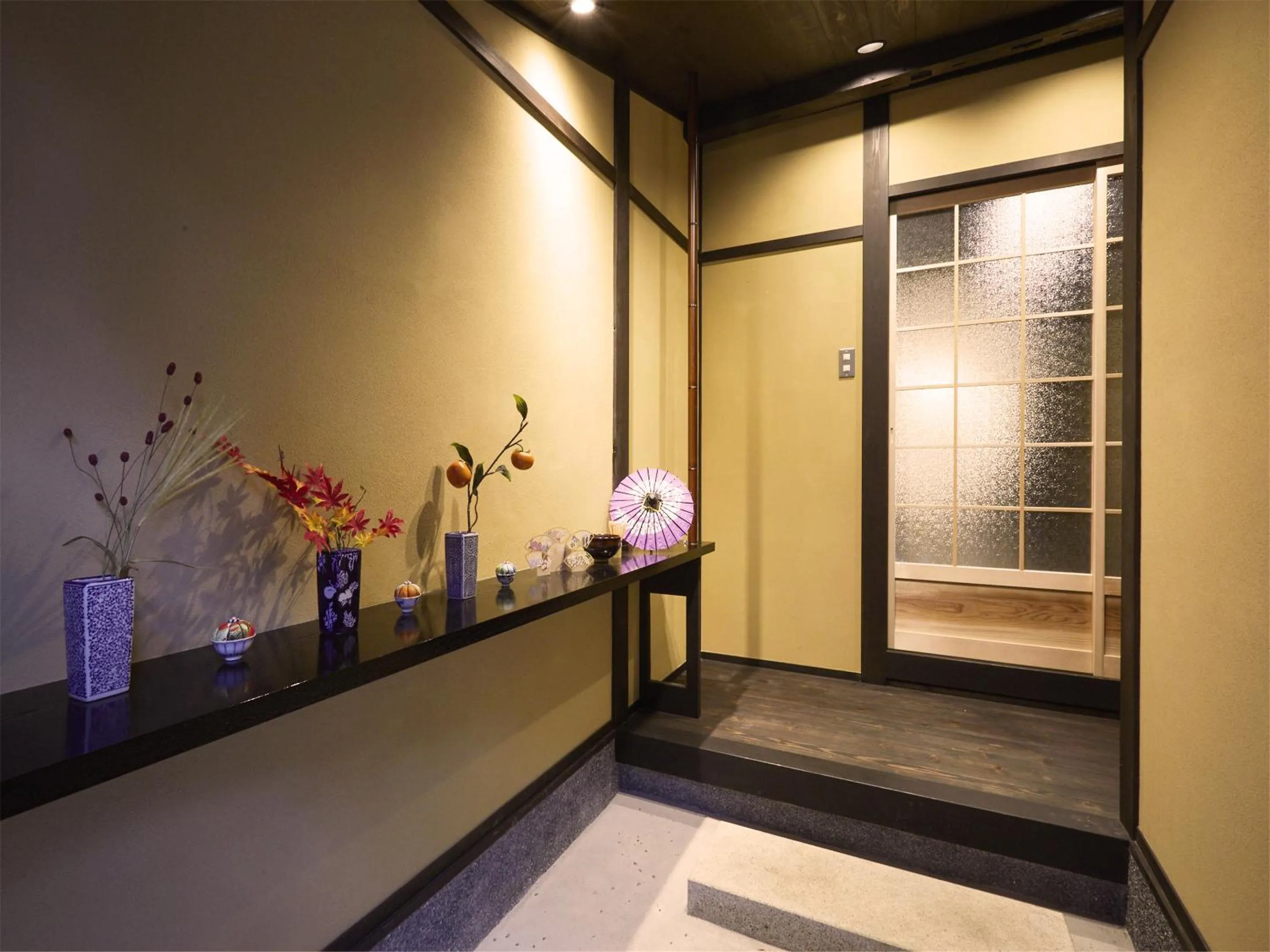 Decorative detail in Rinn Umekoji