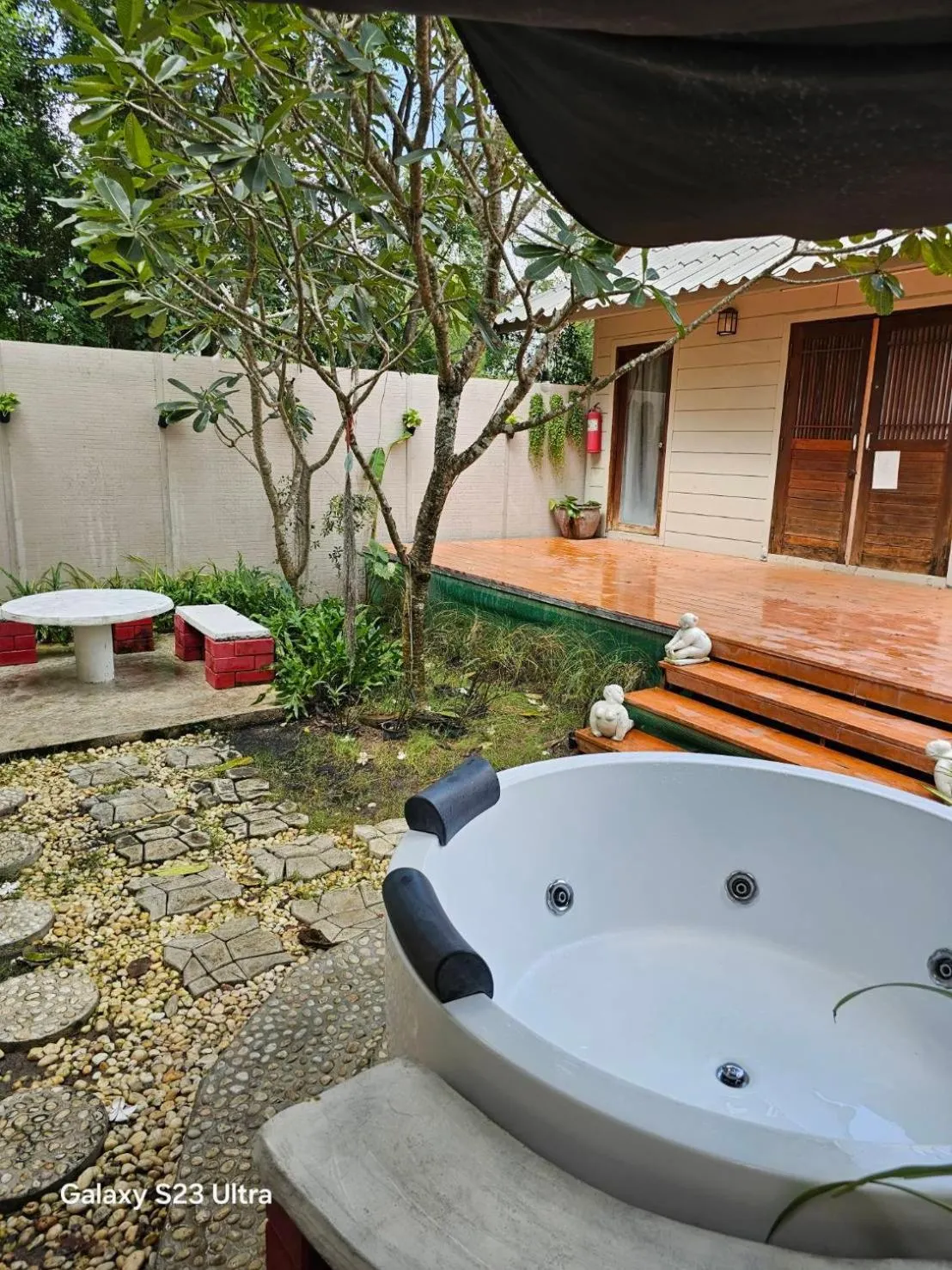 Terrua Main Ten Villa Garden