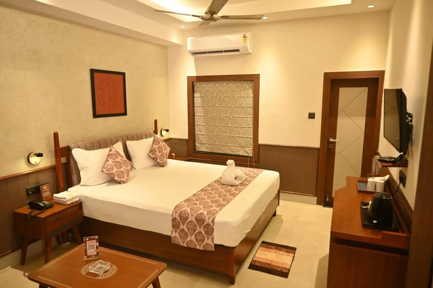 Bed in Hotel Sonar Bangla Tarapith