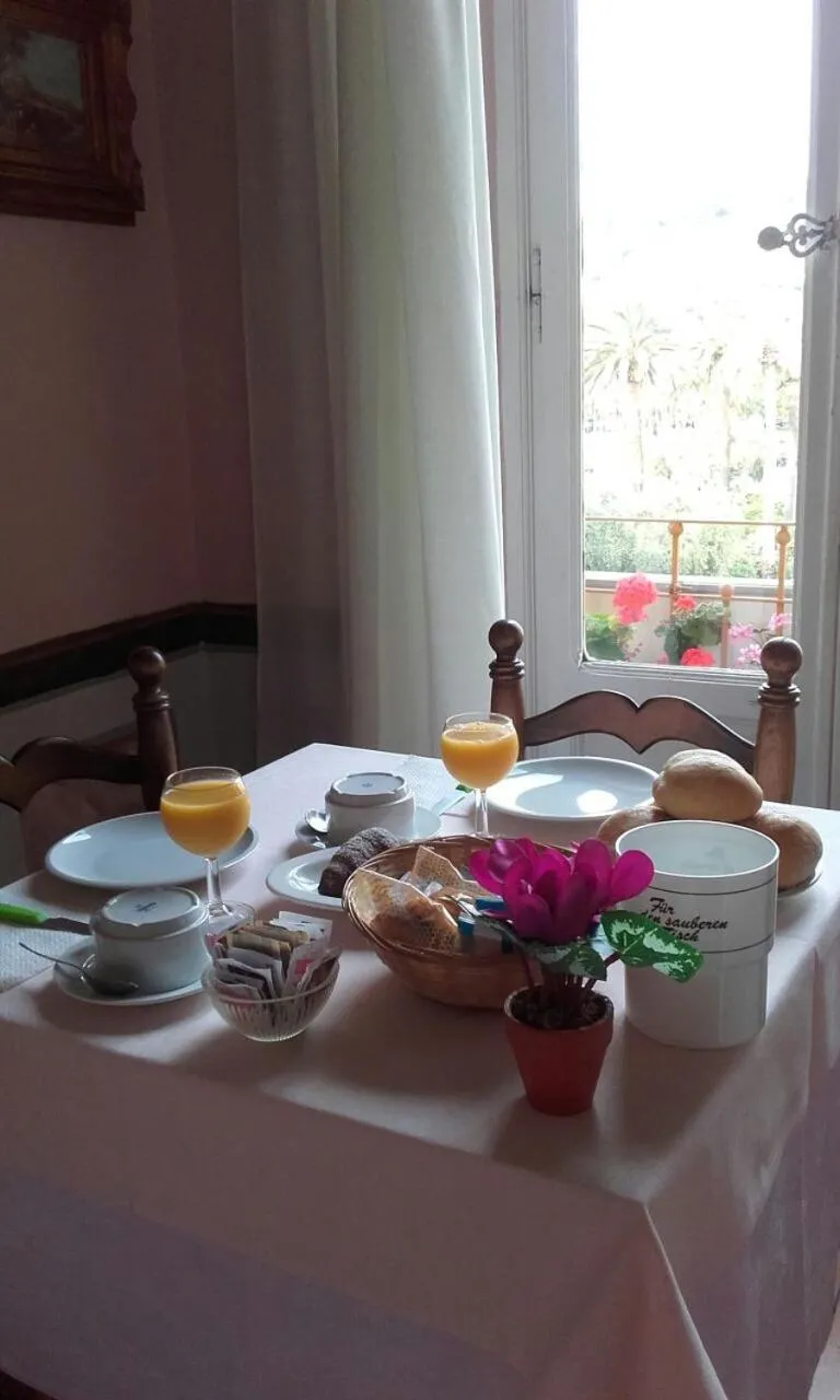 Breakfast in Albergo Bandoni