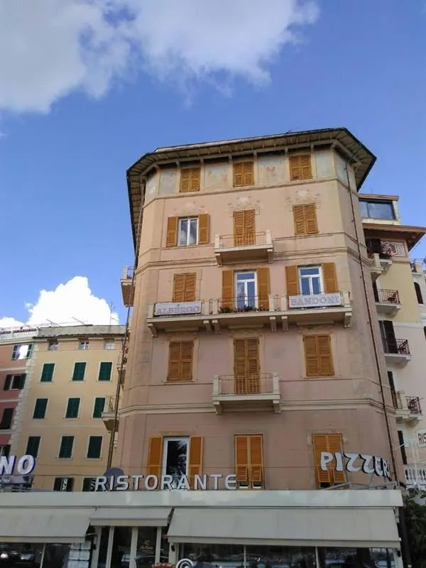 Property building in Albergo Bandoni