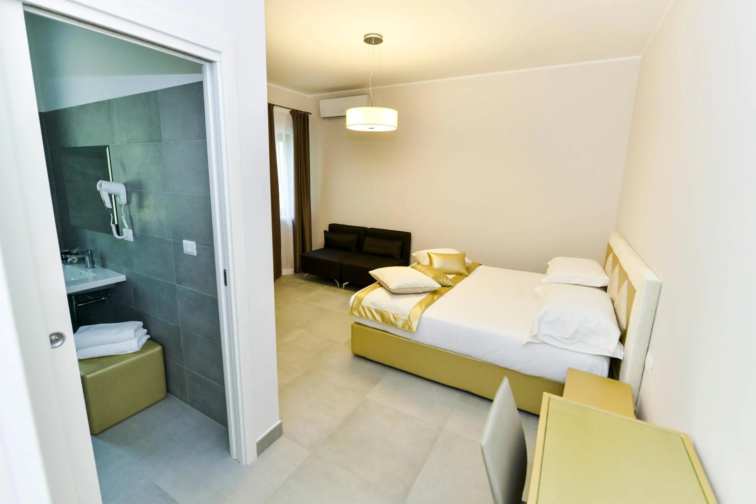 Bedroom, Bed in Agriturismo Borgo Imperiale