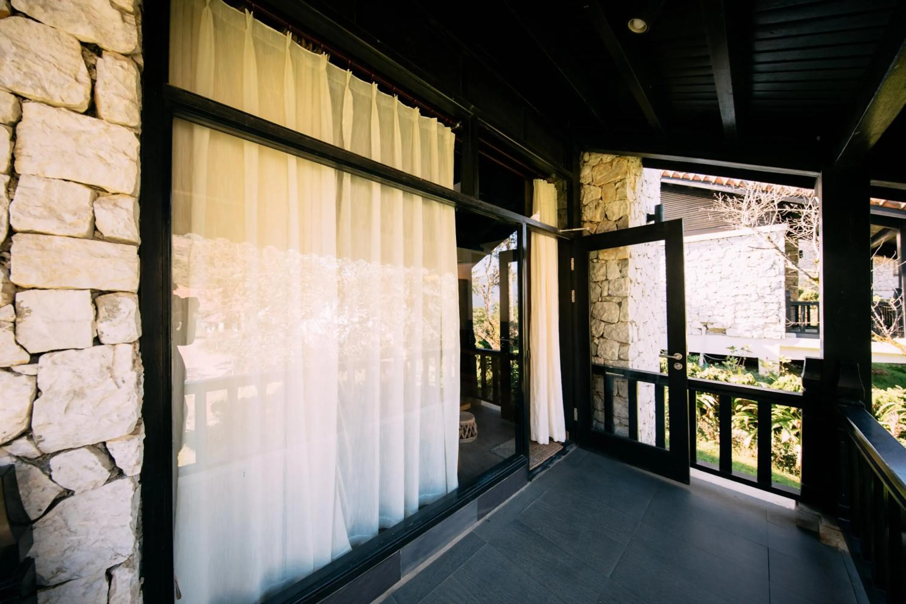 Balcony/Terrace in Sapa Jade Hill Resort & Spa
