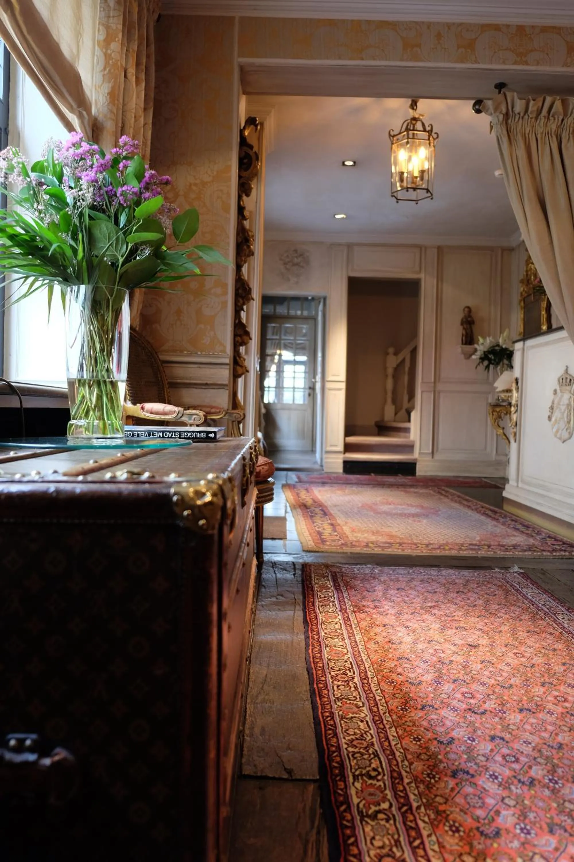 Lobby or reception in Relais Bourgondisch Cruyce, A Luxe Worldwide Hotel