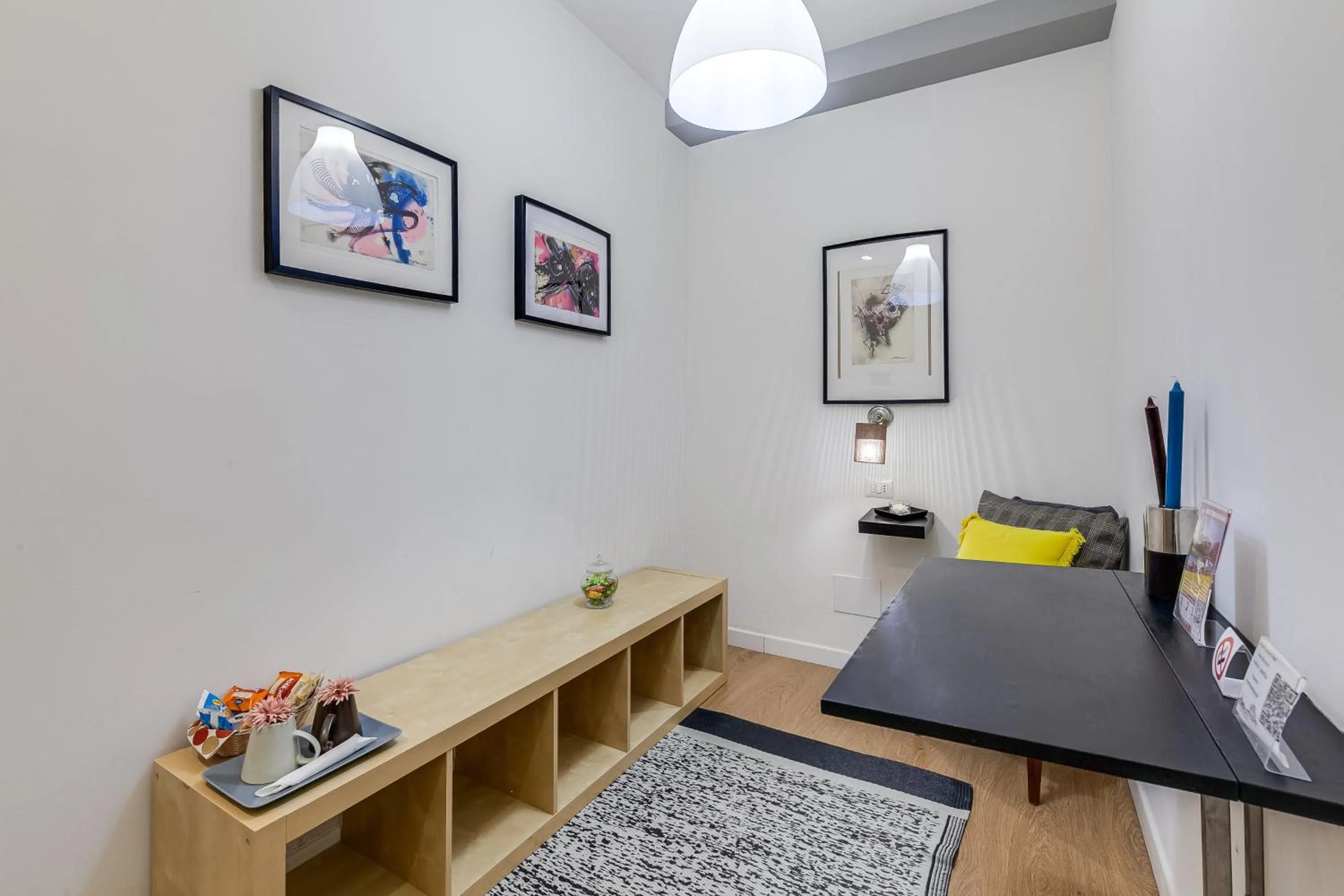 Seating area in Julius Caesar Home