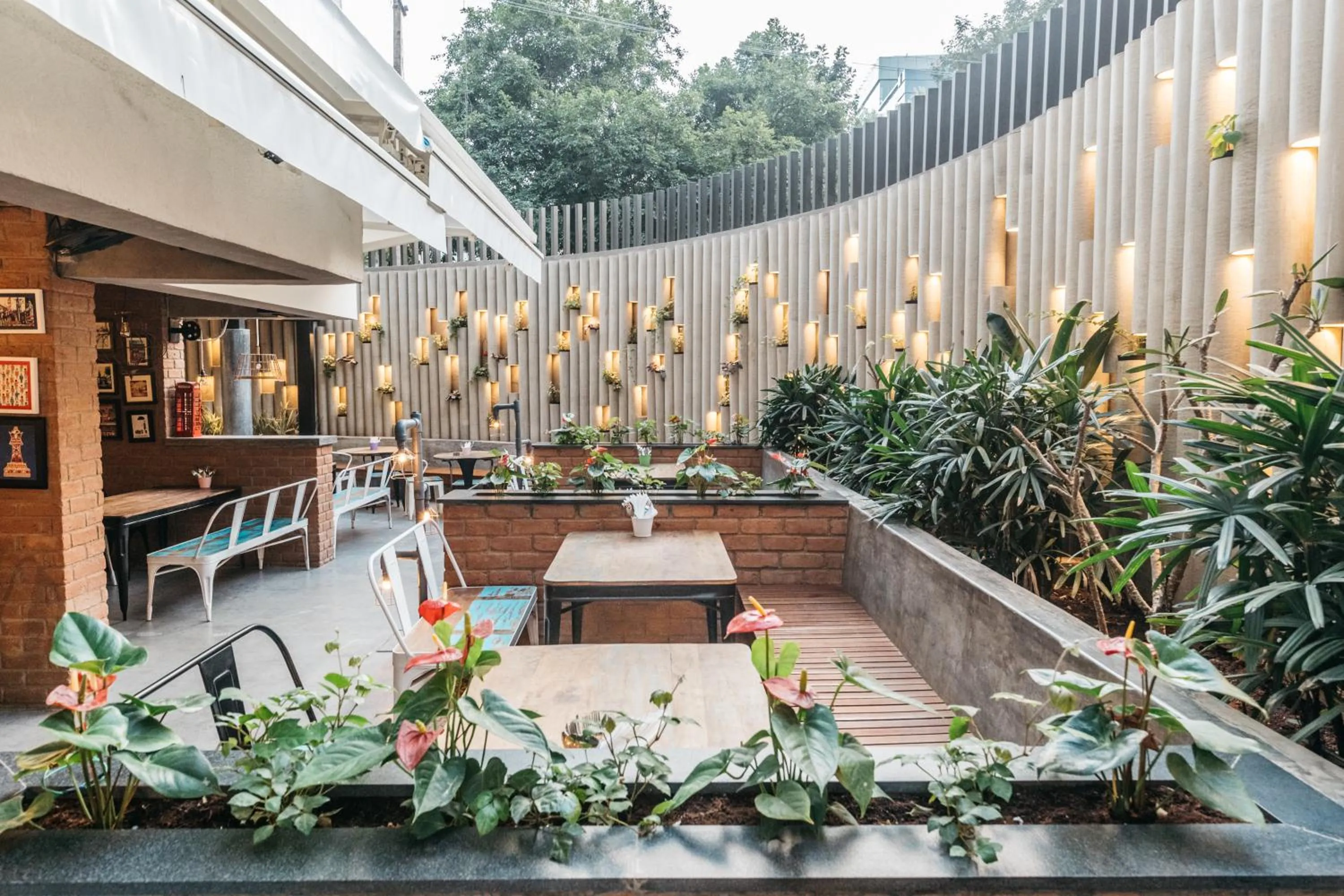 Food in The Royale Senate Race Course, Bangalore