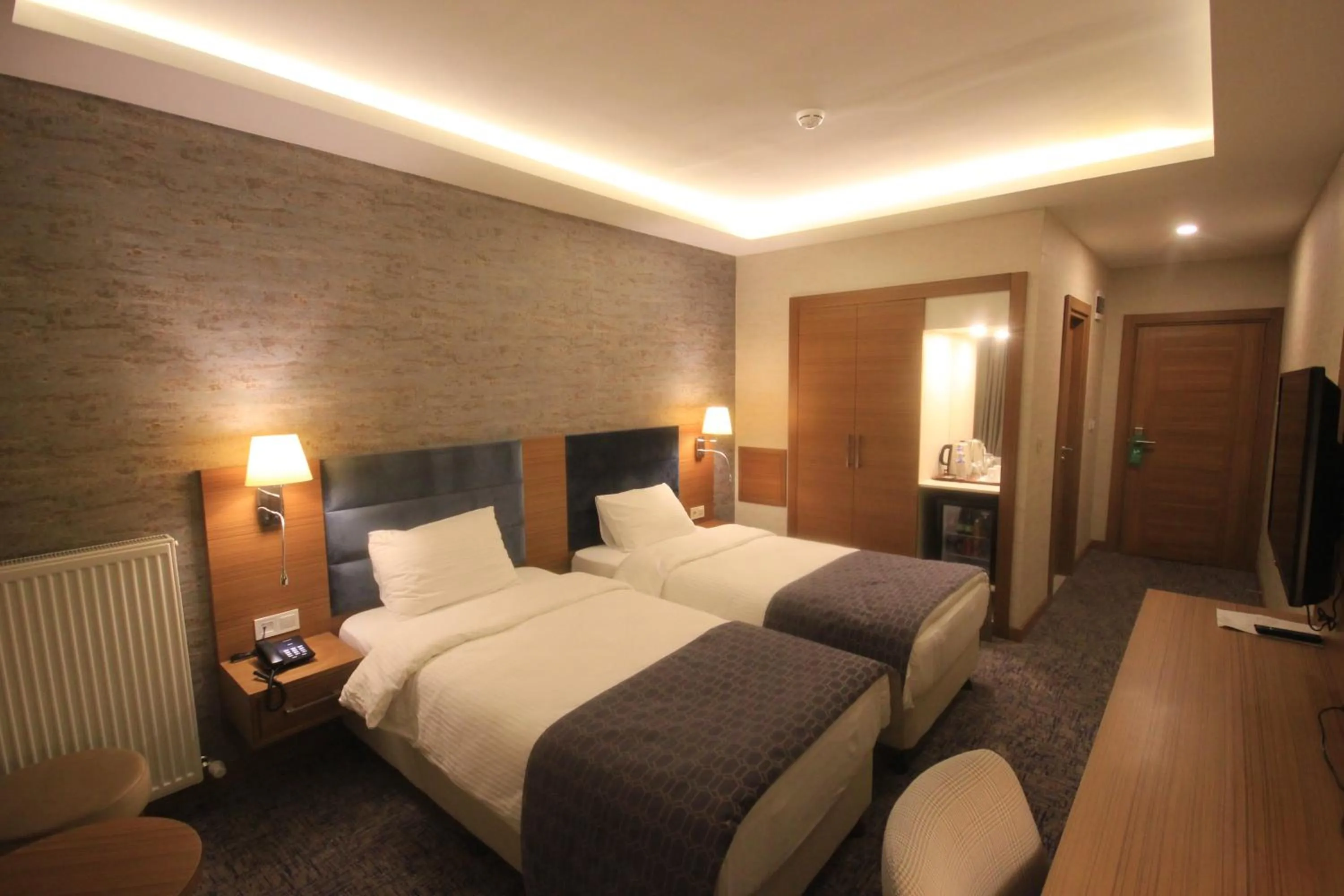 Photo of the whole room, Bed in Garden Zara Hotel